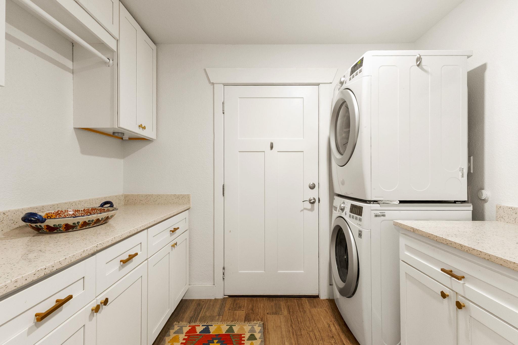 2 Crooked Arrow Ct, Wimberley, TX 78676