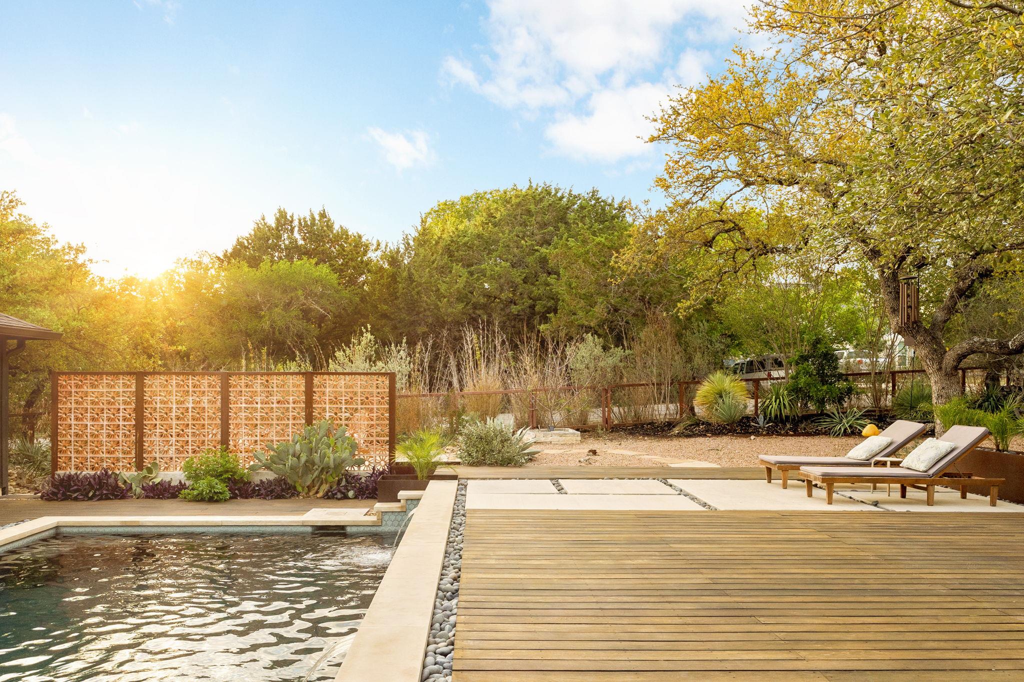 2 Crooked Arrow Ct, Wimberley, TX 78676