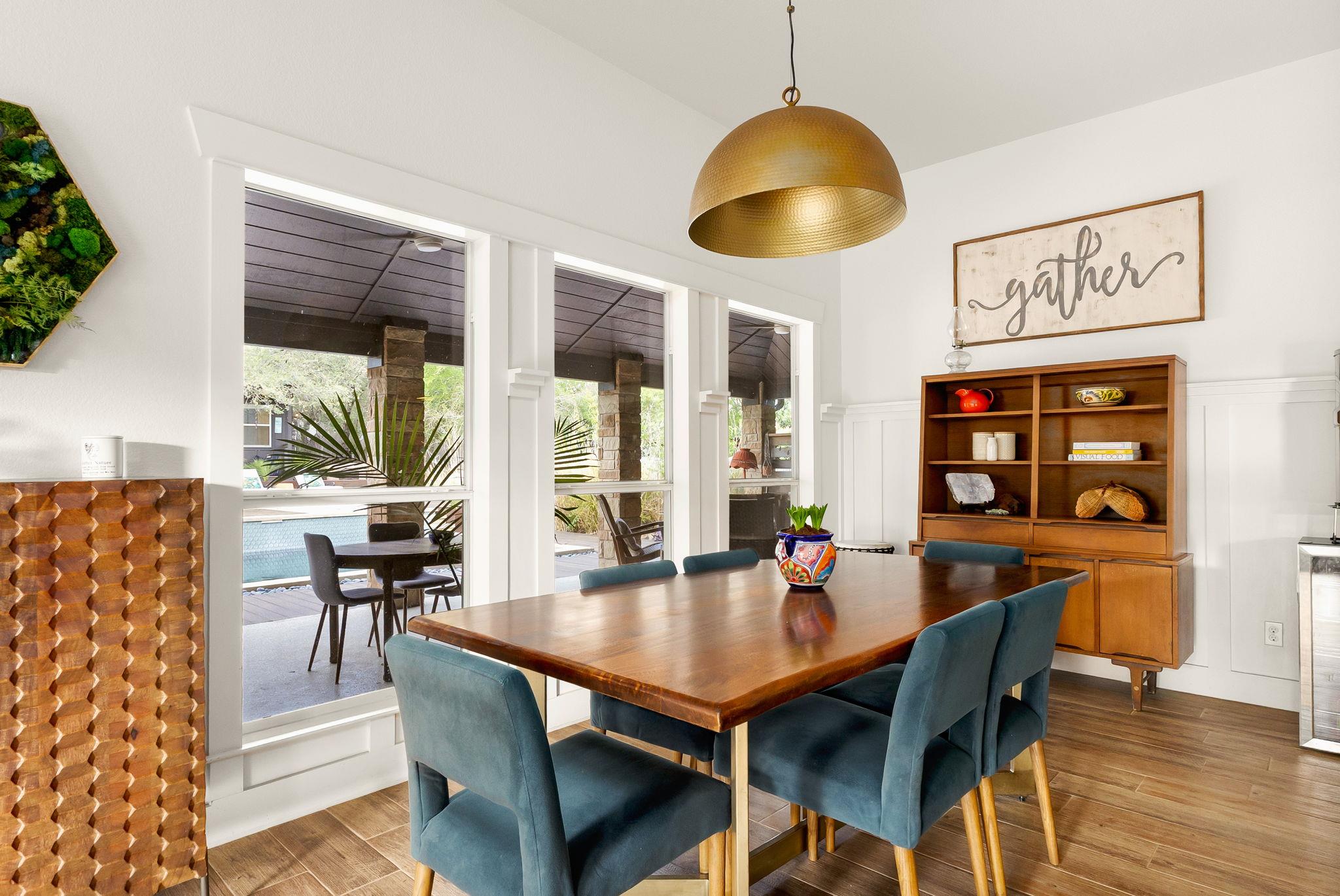 2 Crooked Arrow Ct, Wimberley, TX 78676