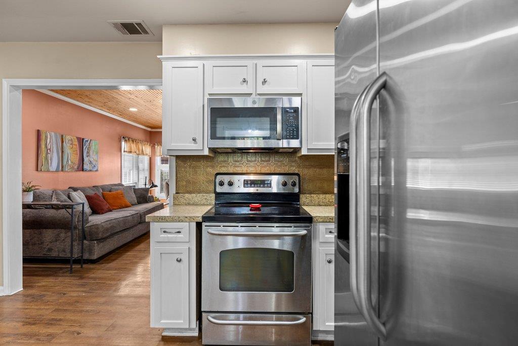 312 Gerald Dr, Blanco, TX 78606