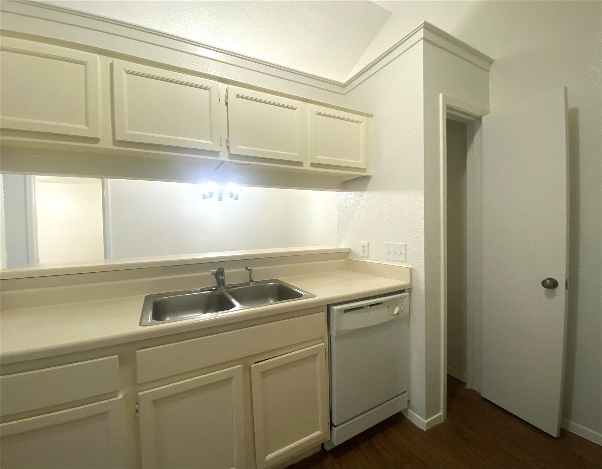 12309 Dellrey Dr # B, Austin, TX 78758