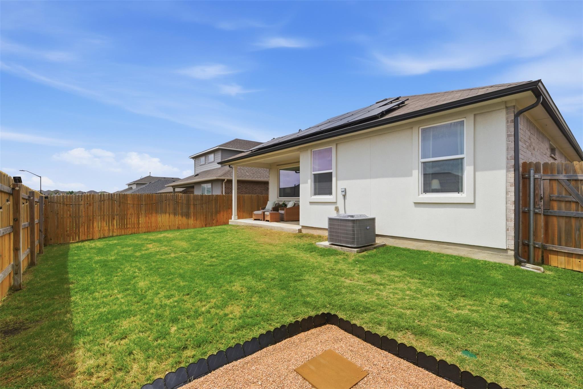 128 Finley Rae Dr, Georgetown, TX 78626