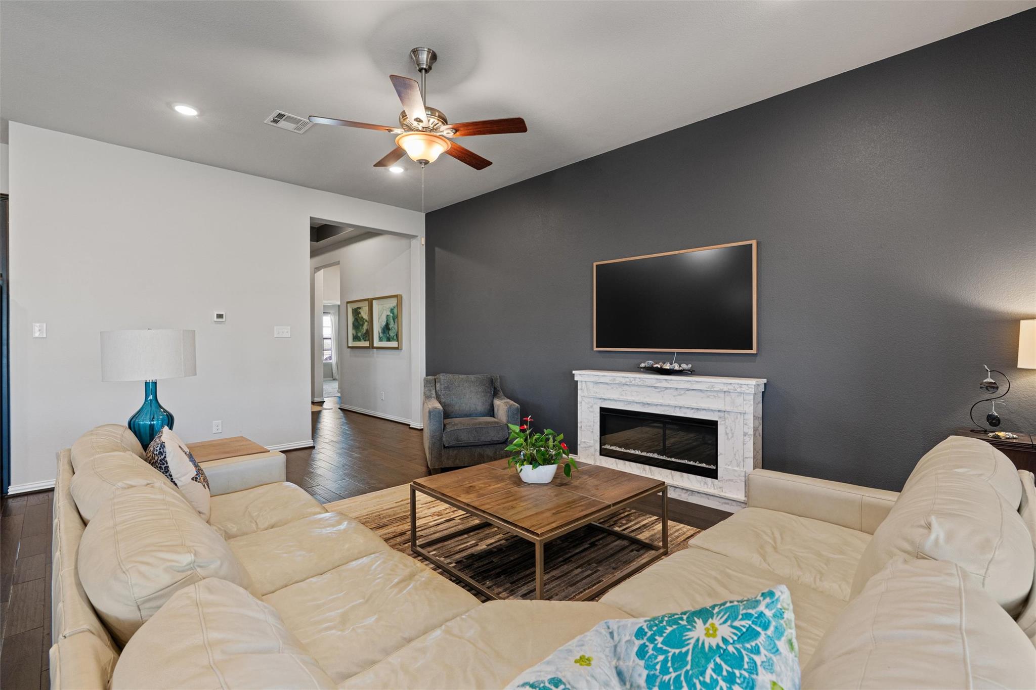 417 Rusk Bluff Ave, Leander, TX 78641