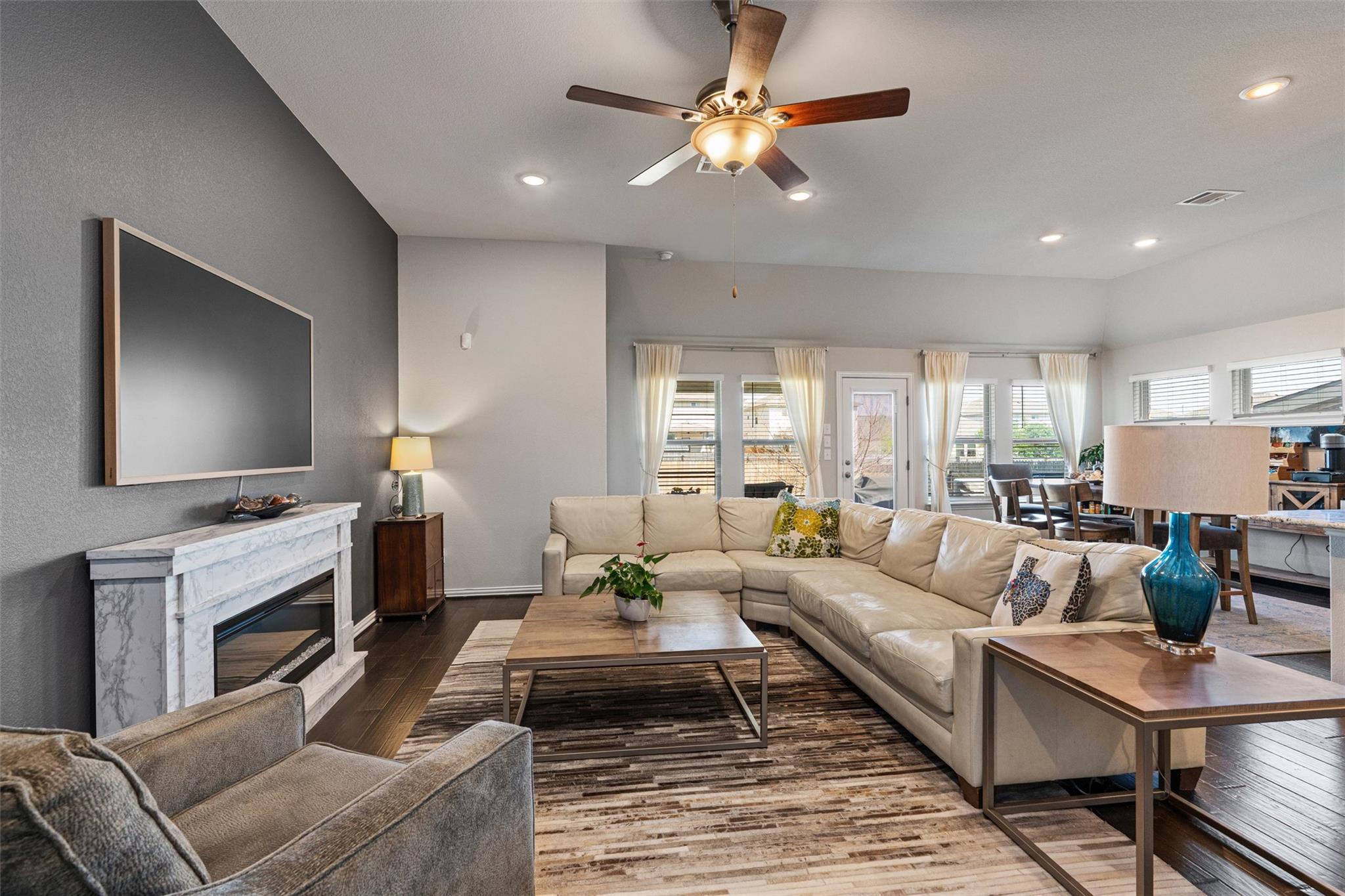 417 Rusk Bluff Ave, Leander, TX 78641