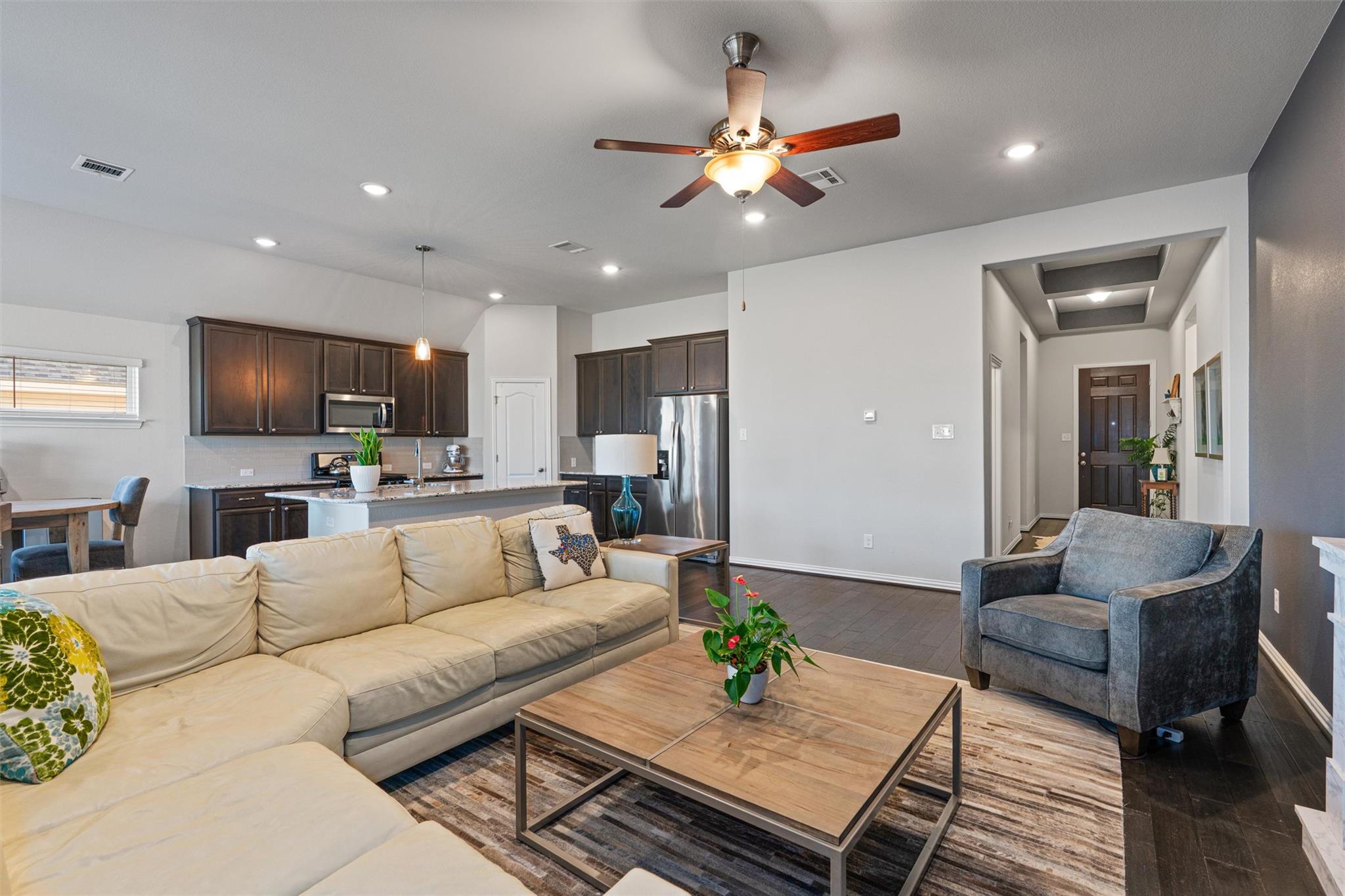 417 Rusk Bluff Ave, Leander, TX 78641