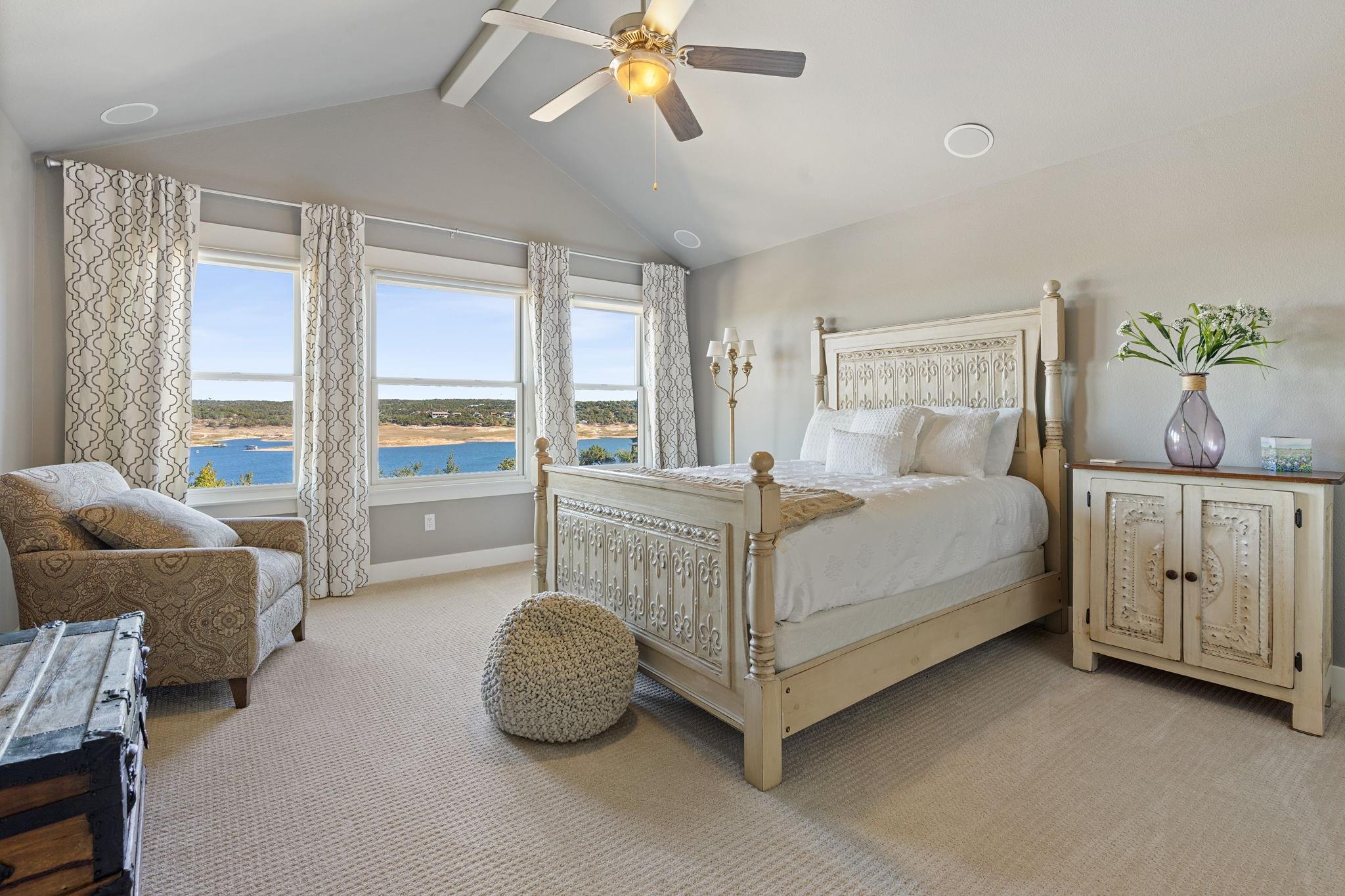 2208 Seabiscuit Cv # 133, Spicewood, TX 78669