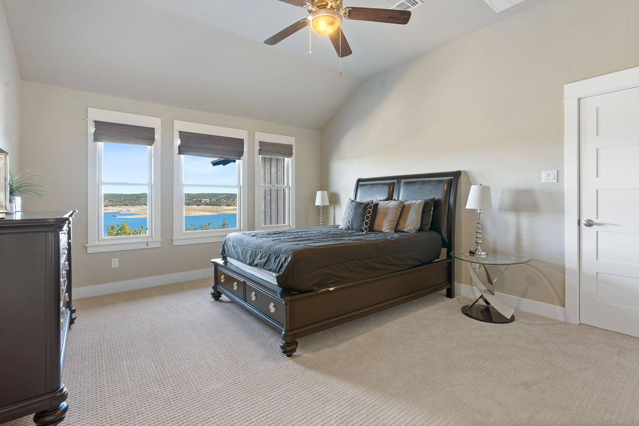 2208 Seabiscuit Cv # 133, Spicewood, TX 78669