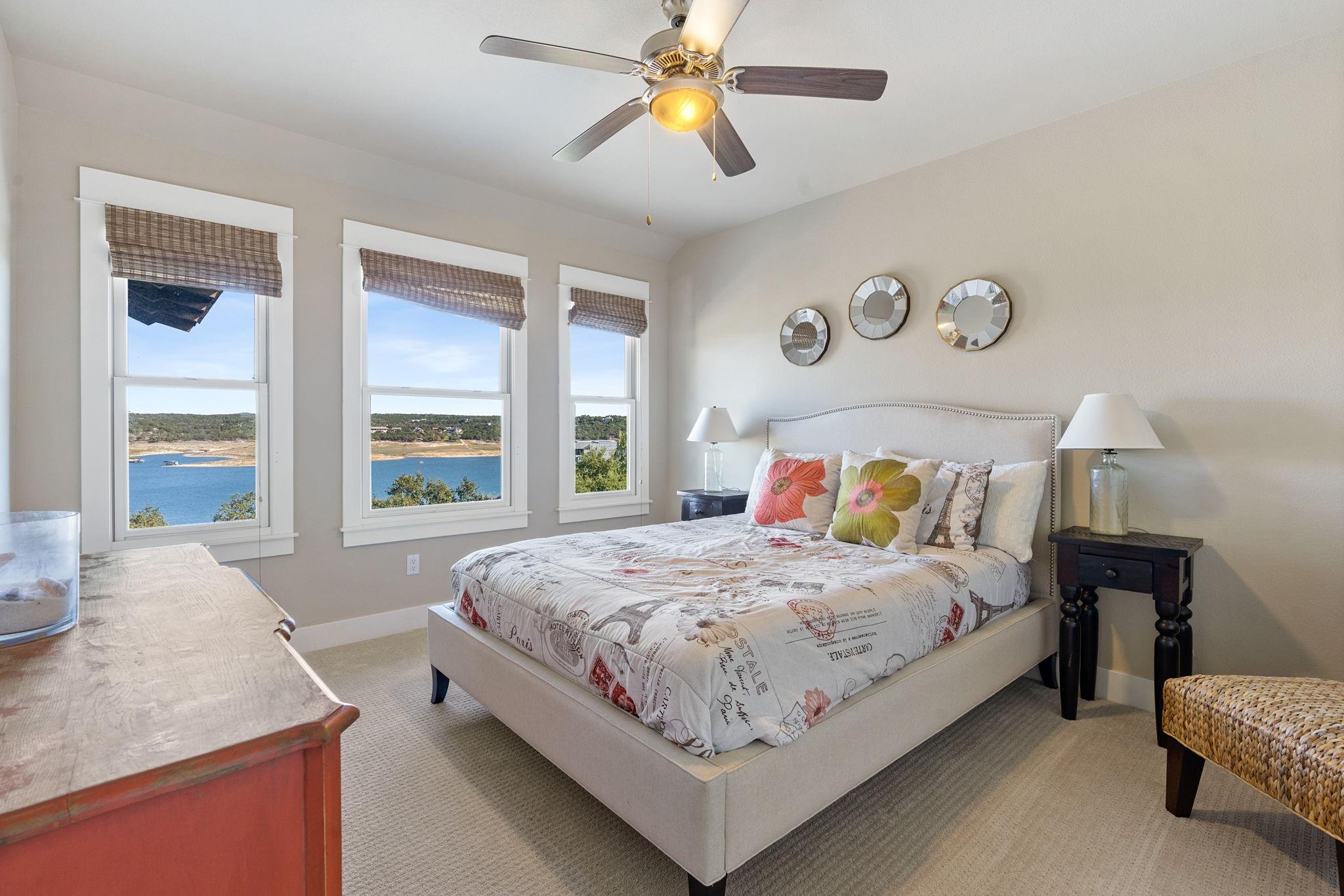 2208 Seabiscuit Cv # 133, Spicewood, TX 78669