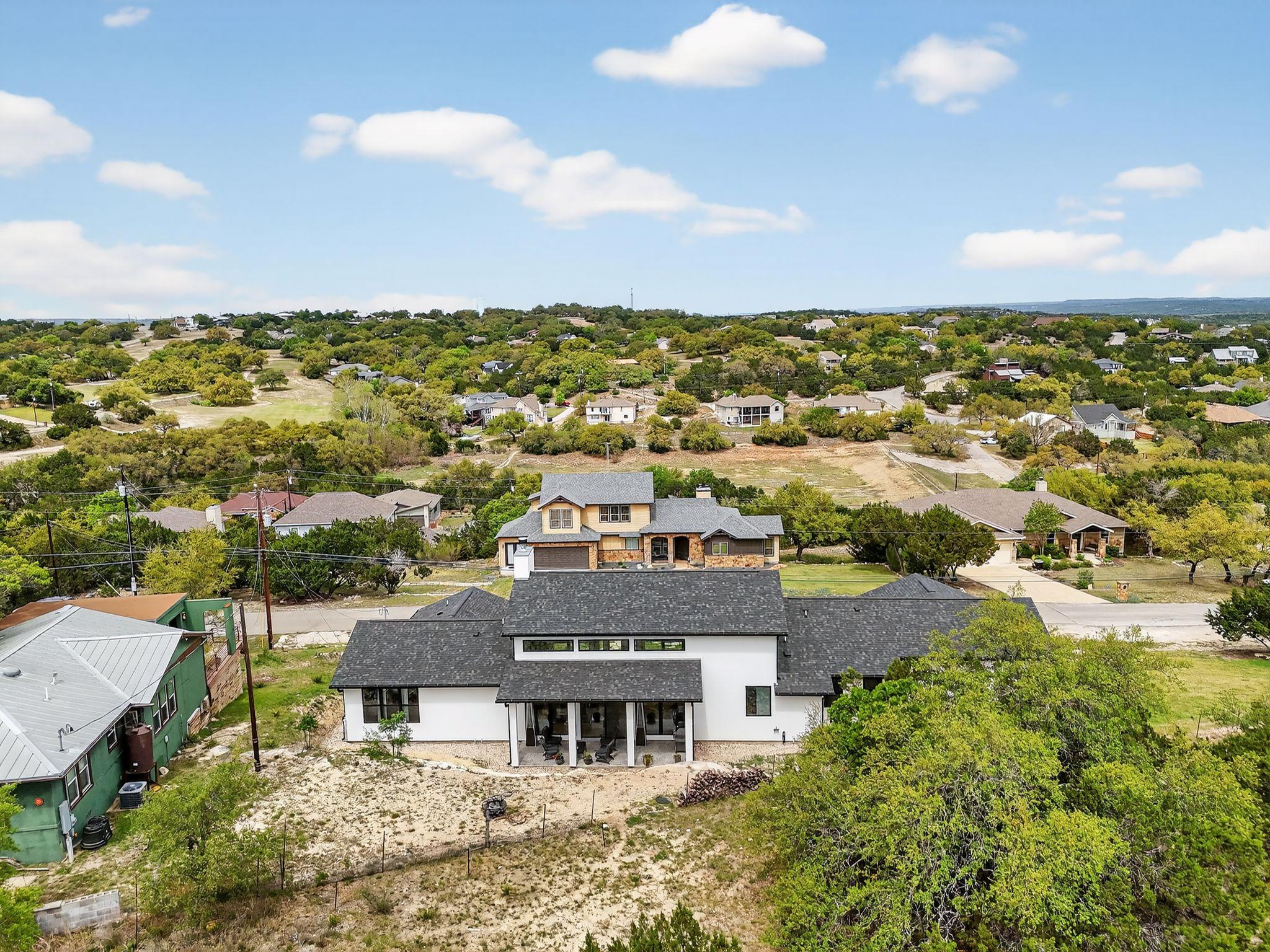 913 Larkhall Dr, Spicewood, TX 78669
