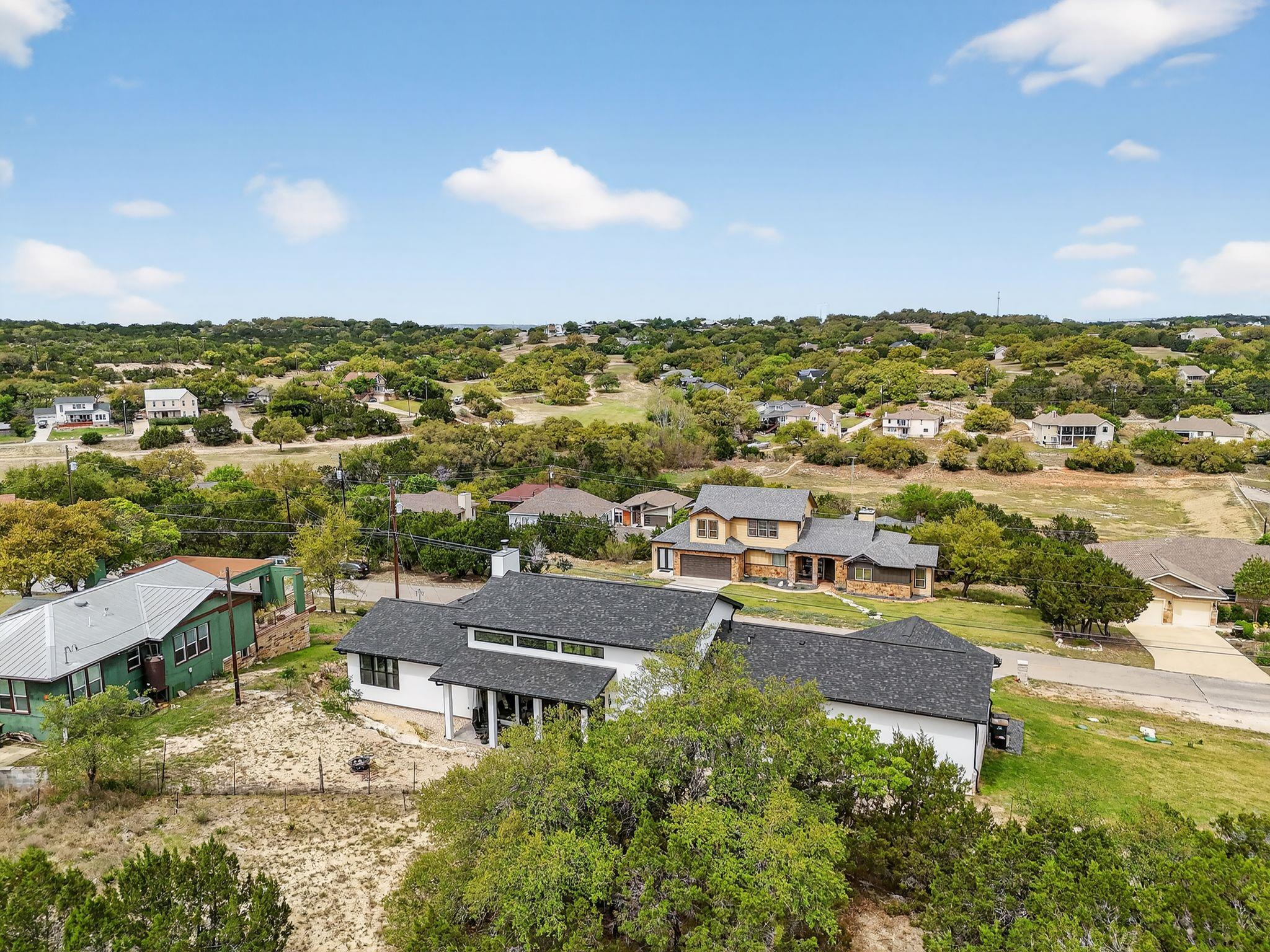913 Larkhall Dr, Spicewood, TX 78669