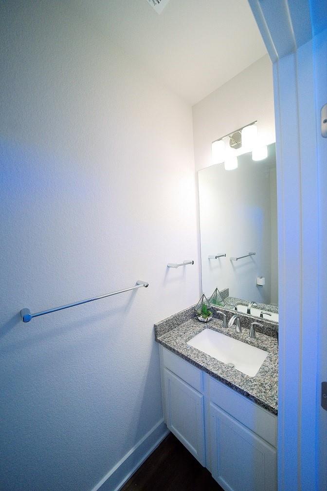 162 Elisha Dr, Liberty Hill, TX 78642