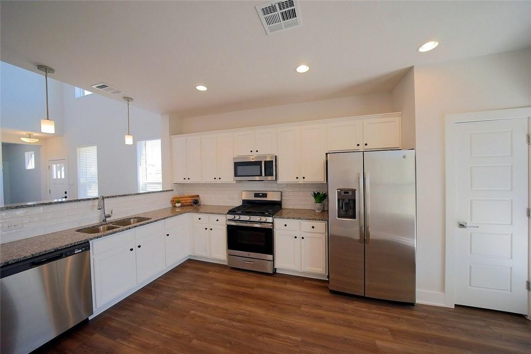 162 Elisha Dr, Liberty Hill, TX 78642