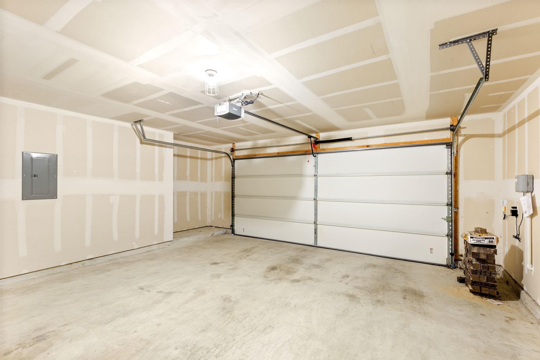 609 Topaz Ln, Leander, TX 78641