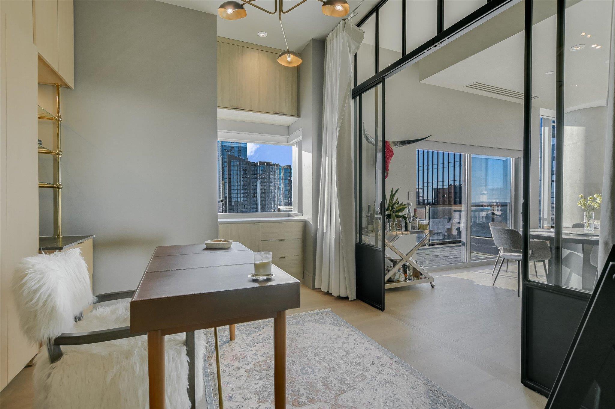 210 Lavaca St # 3108, Austin, TX 78701