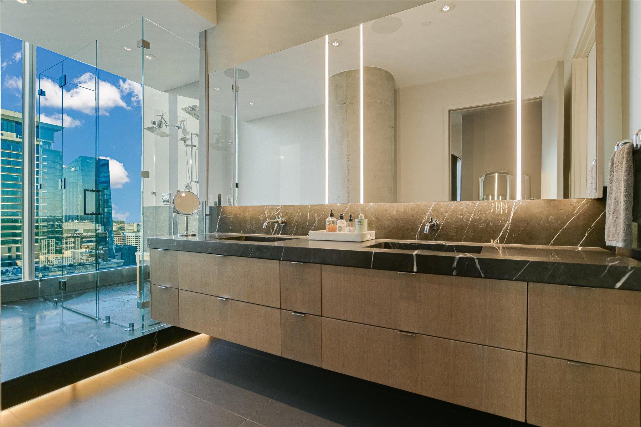 210 Lavaca St # 3108, Austin, TX 78701