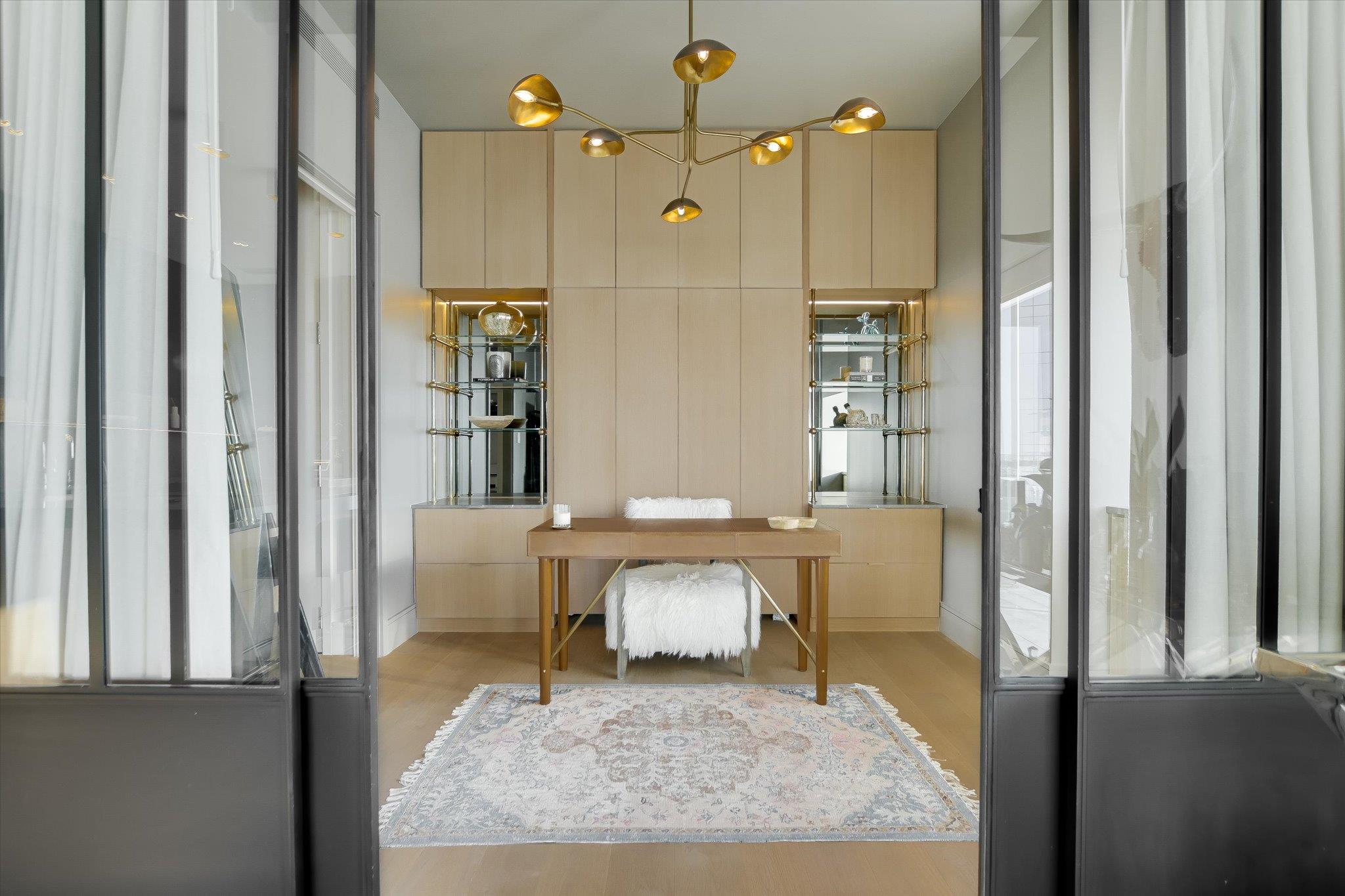 210 Lavaca St # 3108, Austin, TX 78701