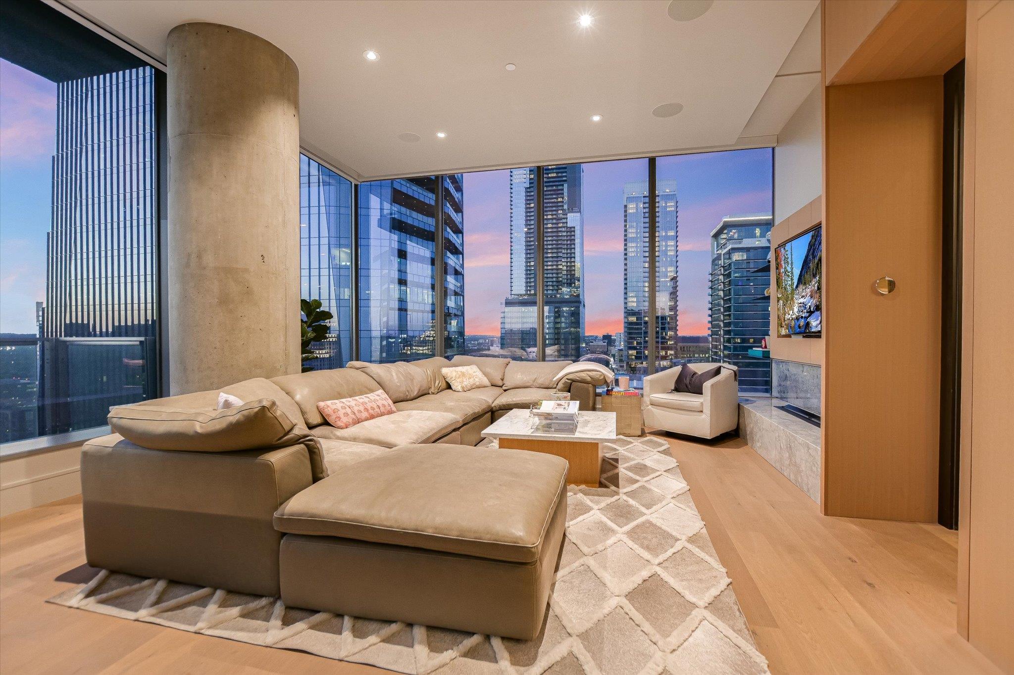 210 Lavaca St # 3108, Austin, TX 78701