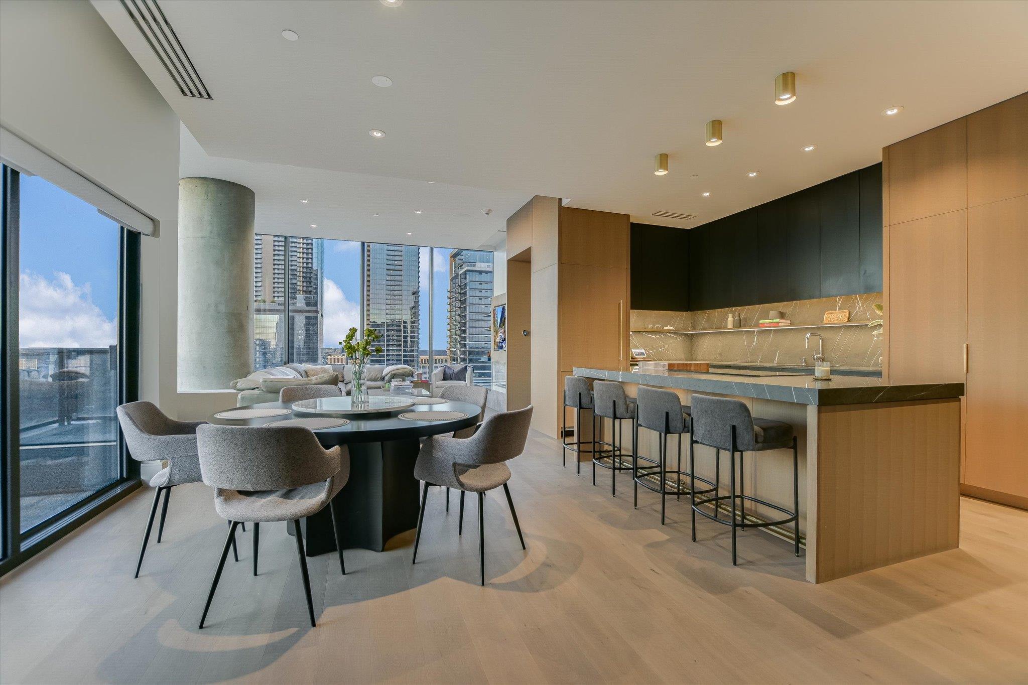 210 Lavaca St # 3108, Austin, TX 78701