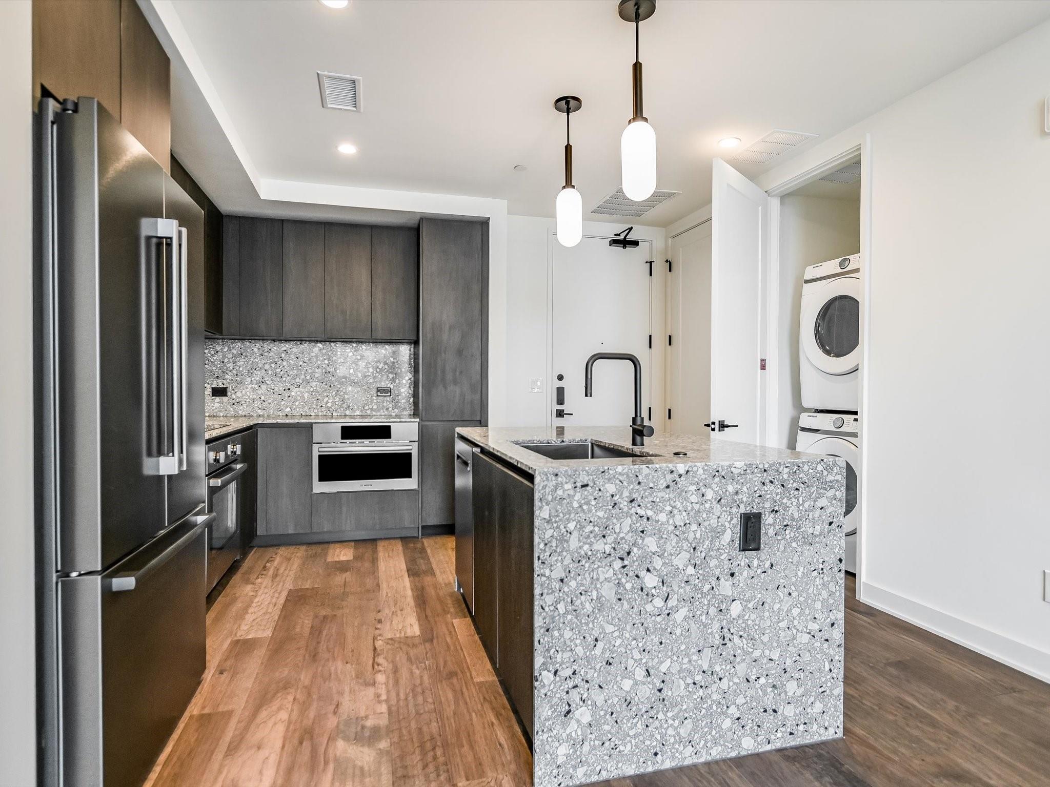 84 East Ave # 1503, Austin, TX 78701