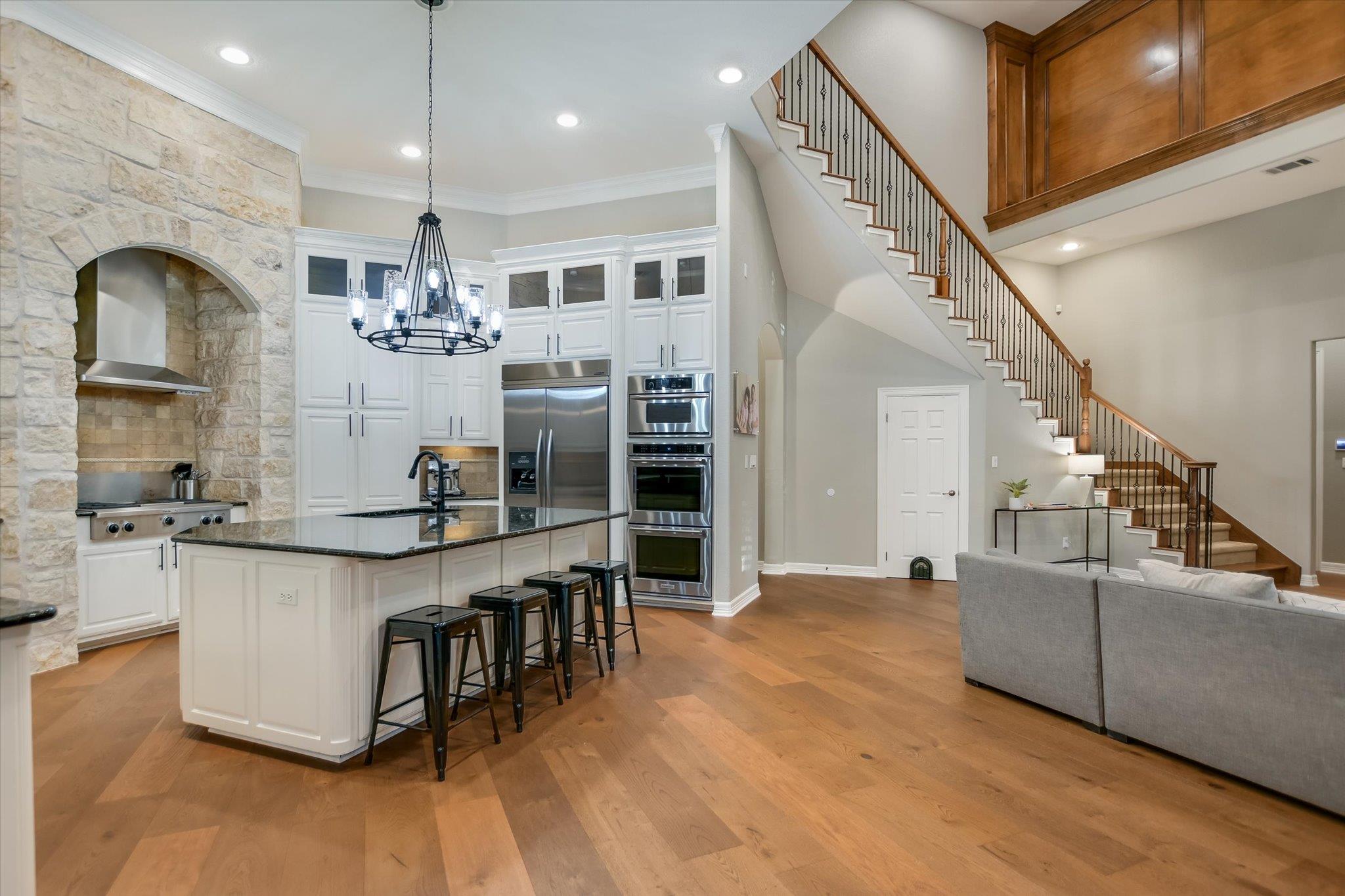 10320 Avery Club Dr, Austin, TX 78717