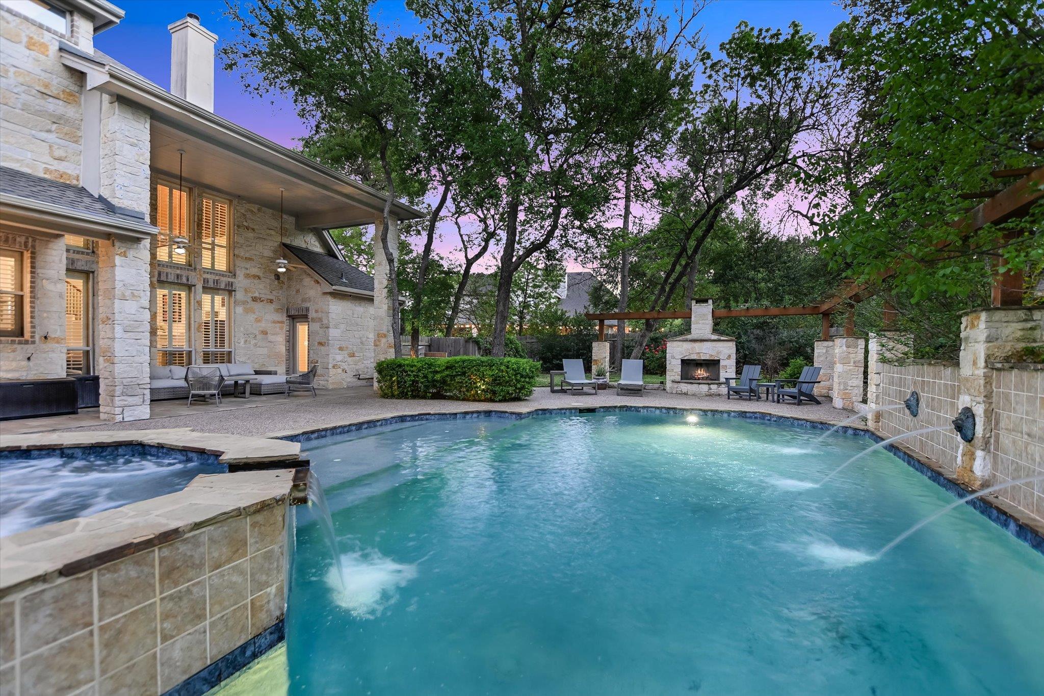 10320 Avery Club Dr, Austin, TX 78717