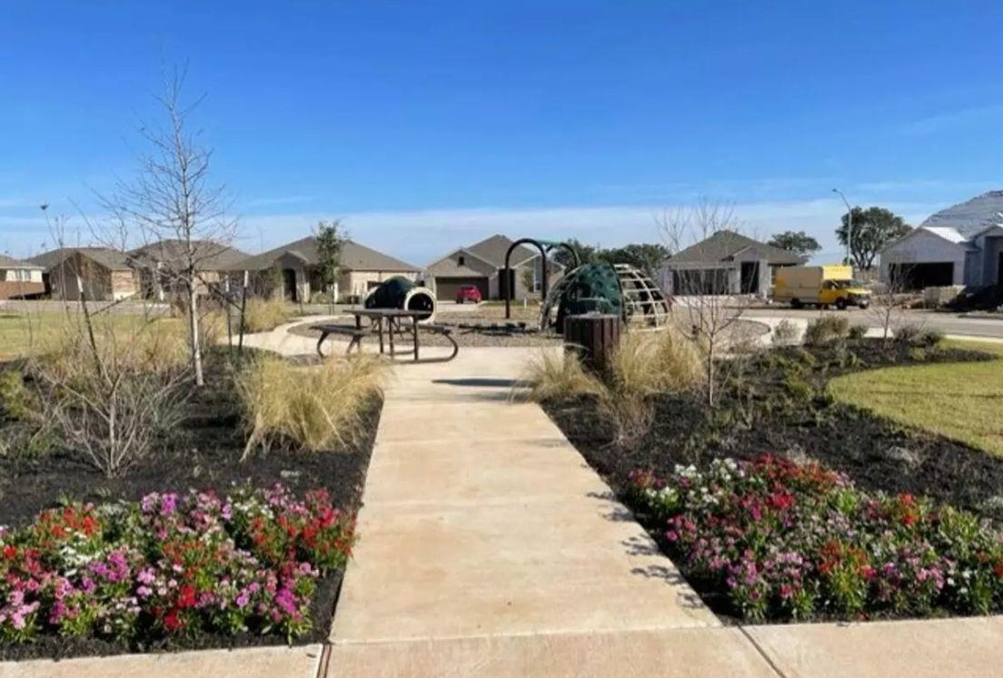 145 Slenderleaf Dr, Marble Falls, TX 78654