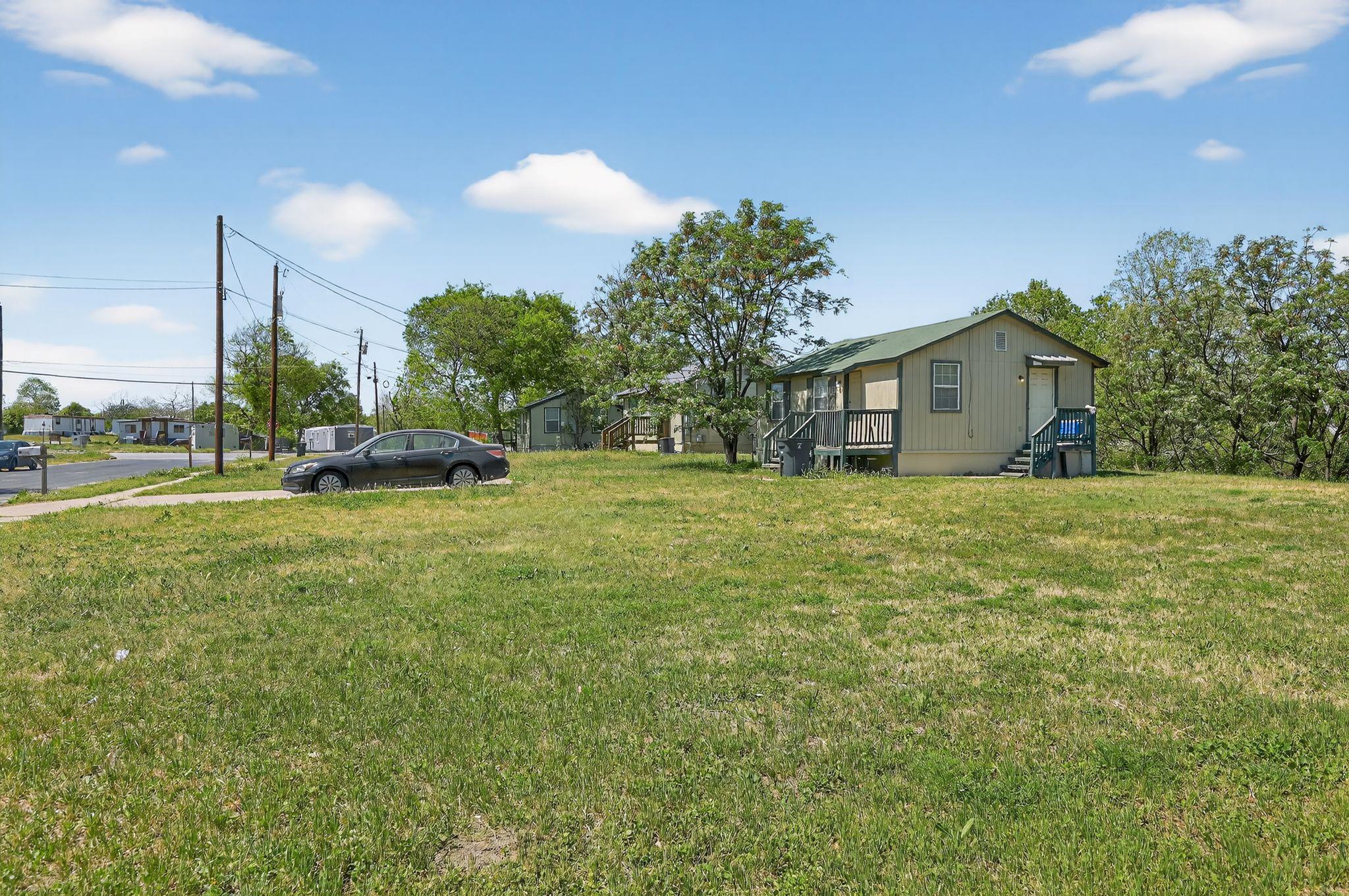 713, 711, and 709 Bremser Ave, Killeen, TX 76541