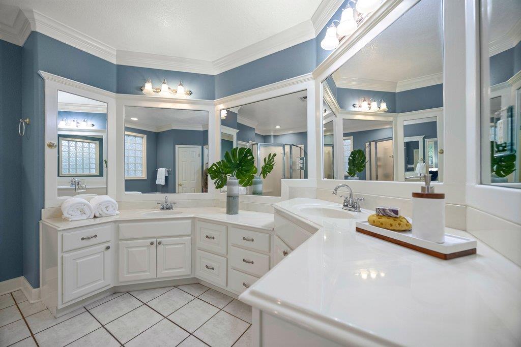 211 River Down Rd, Georgetown, TX 78628