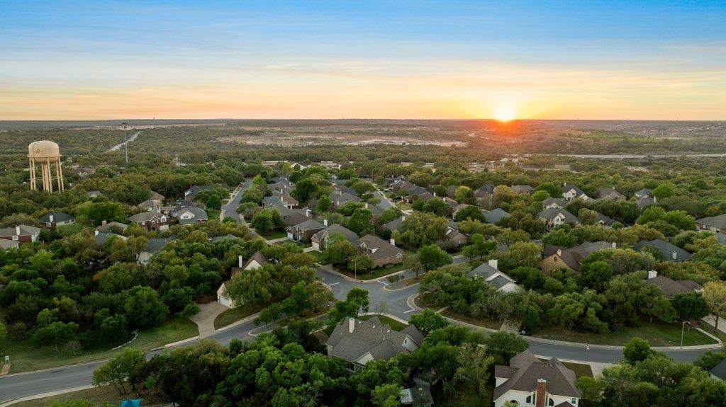 211 River Down Rd, Georgetown, TX 78628