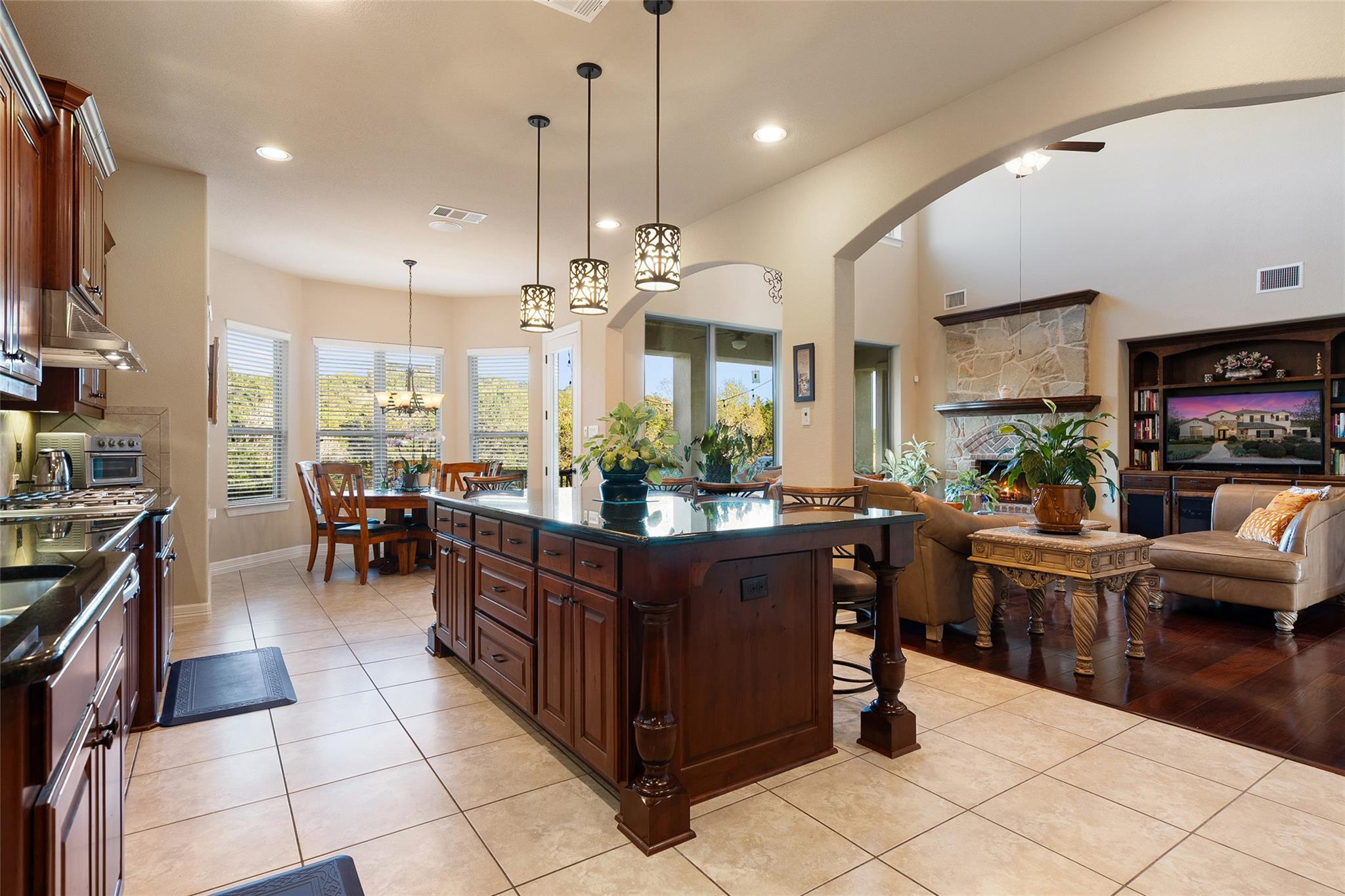 1200 Lions Lair, Leander, TX 78641