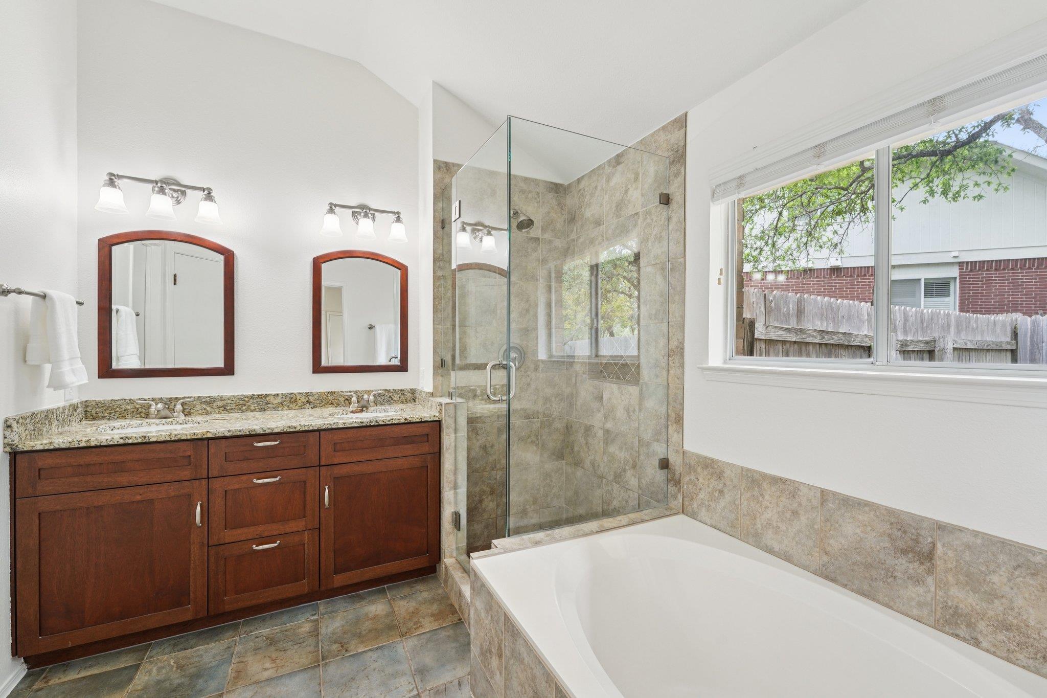 12607 Schreiner Ct, Austin, TX 78732