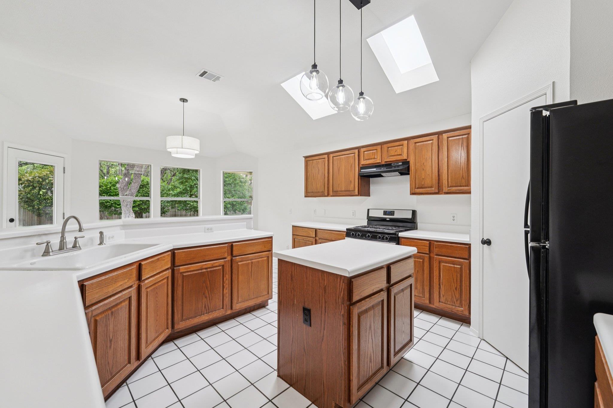 12607 Schreiner Ct, Austin, TX 78732