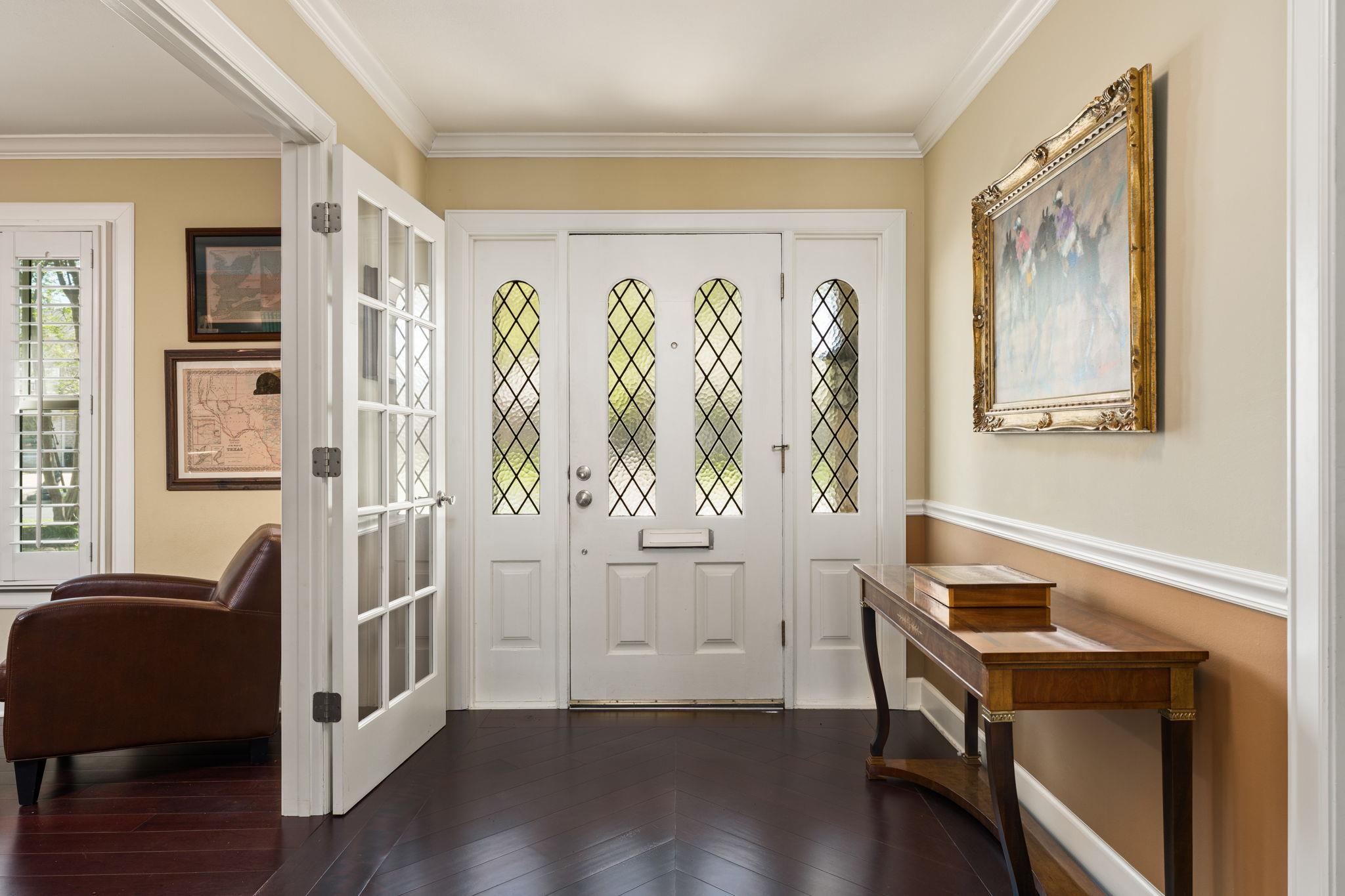 4216 Tallowood Dr, Austin, TX 78731