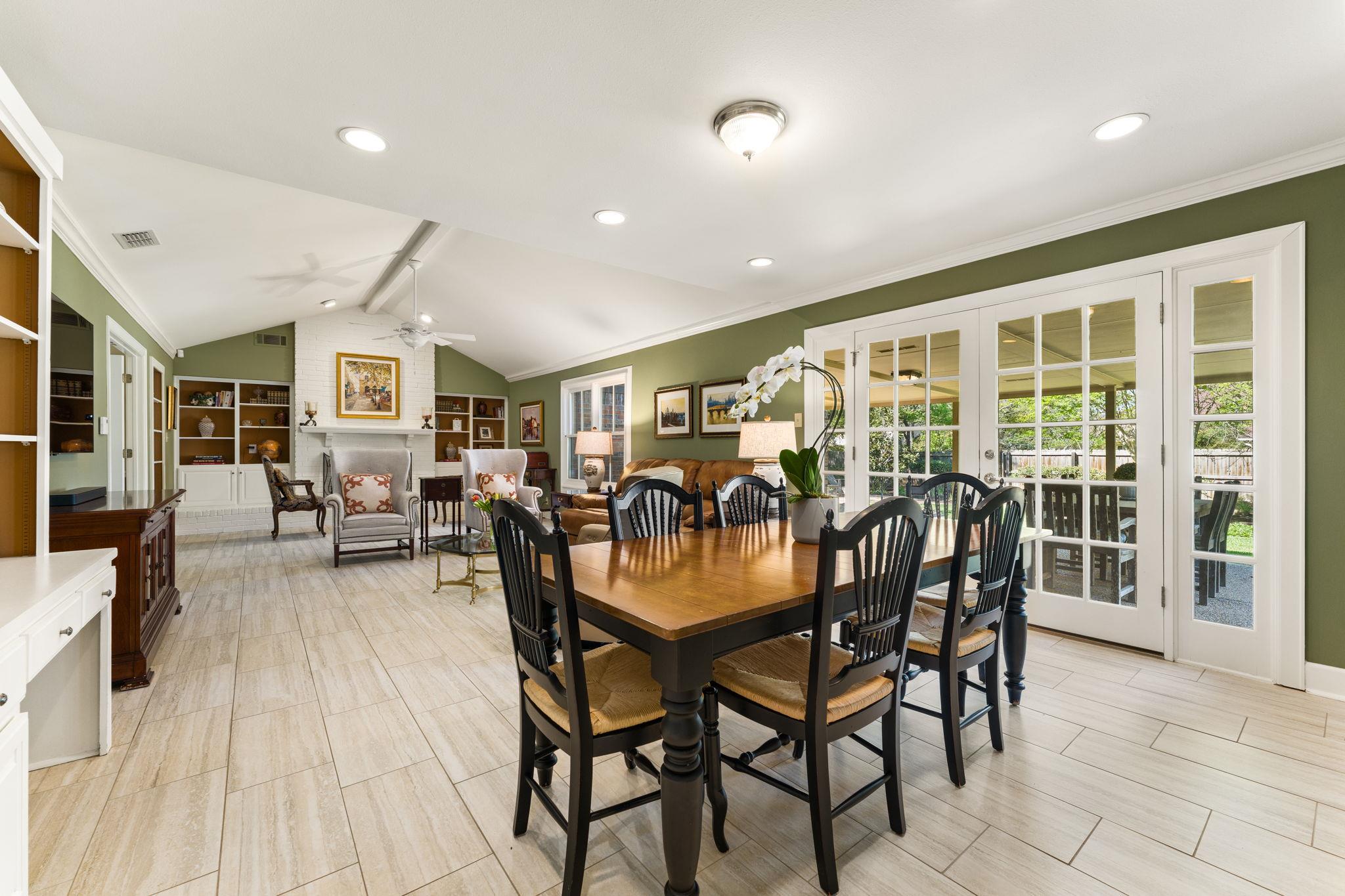 4216 Tallowood Dr, Austin, TX 78731