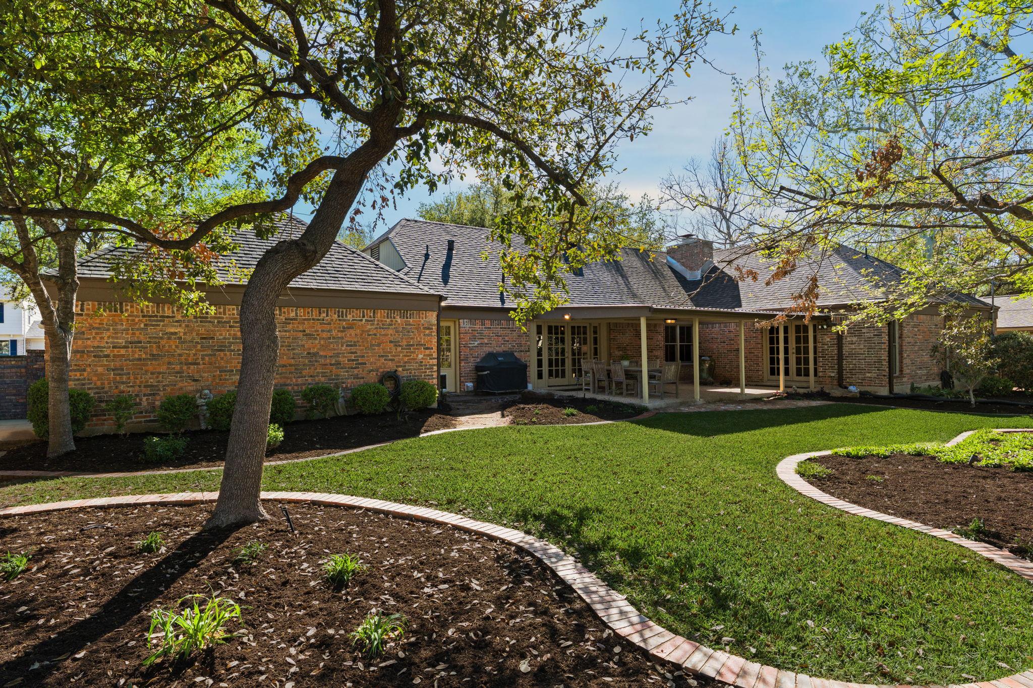 4216 Tallowood Dr, Austin, TX 78731