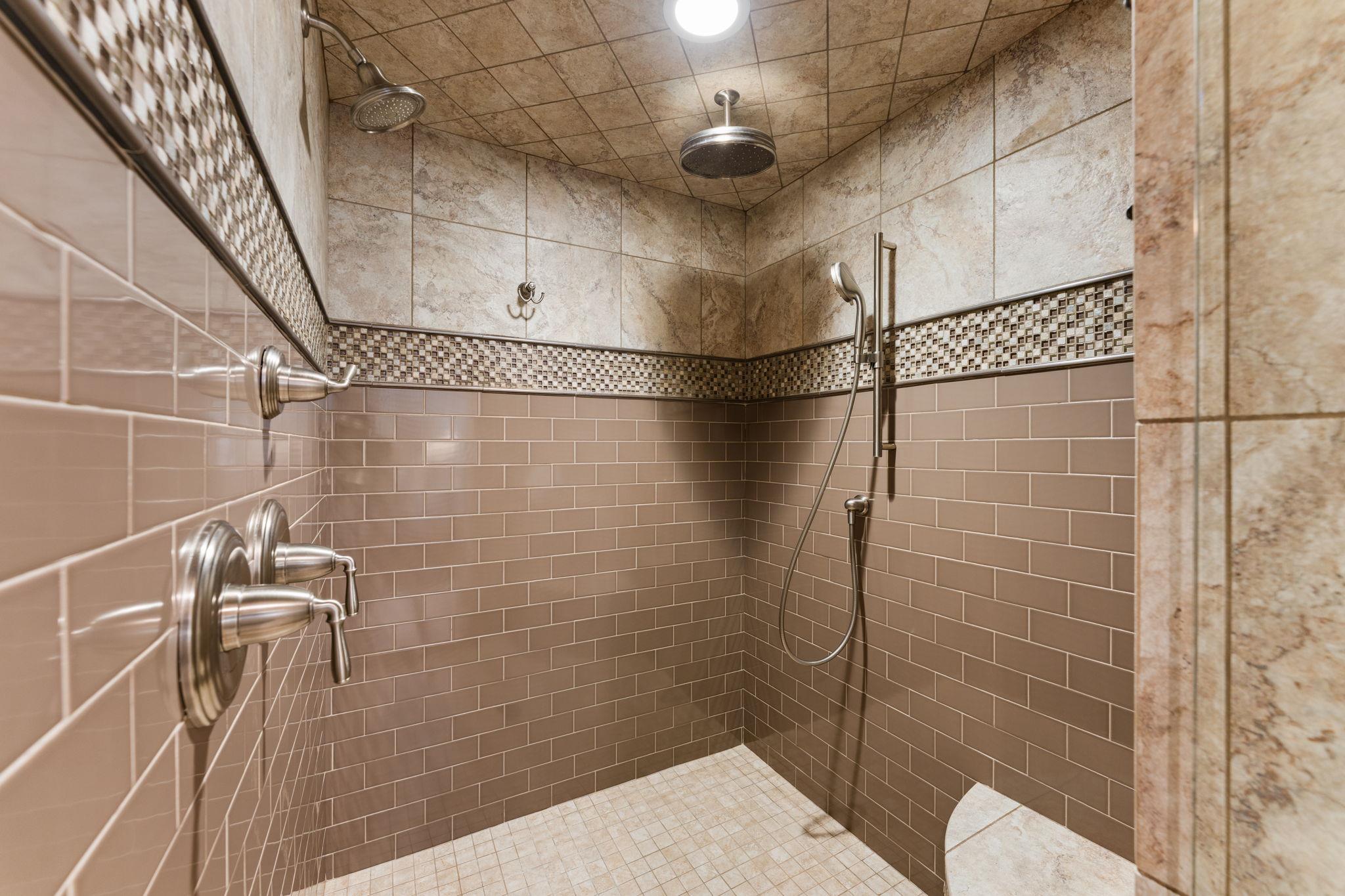 4216 Tallowood Dr, Austin, TX 78731