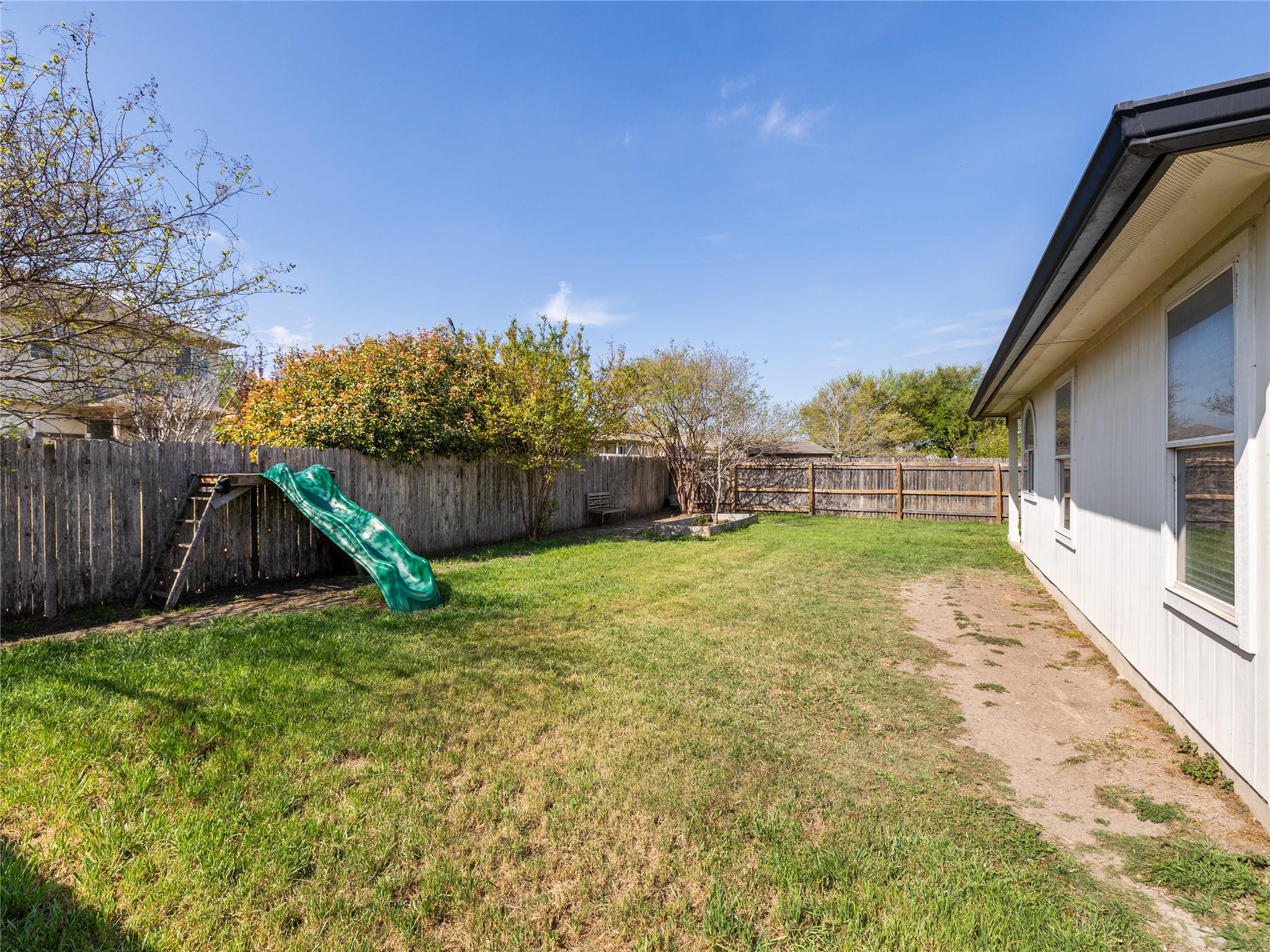 222 Killian Loop, Hutto, TX 78634