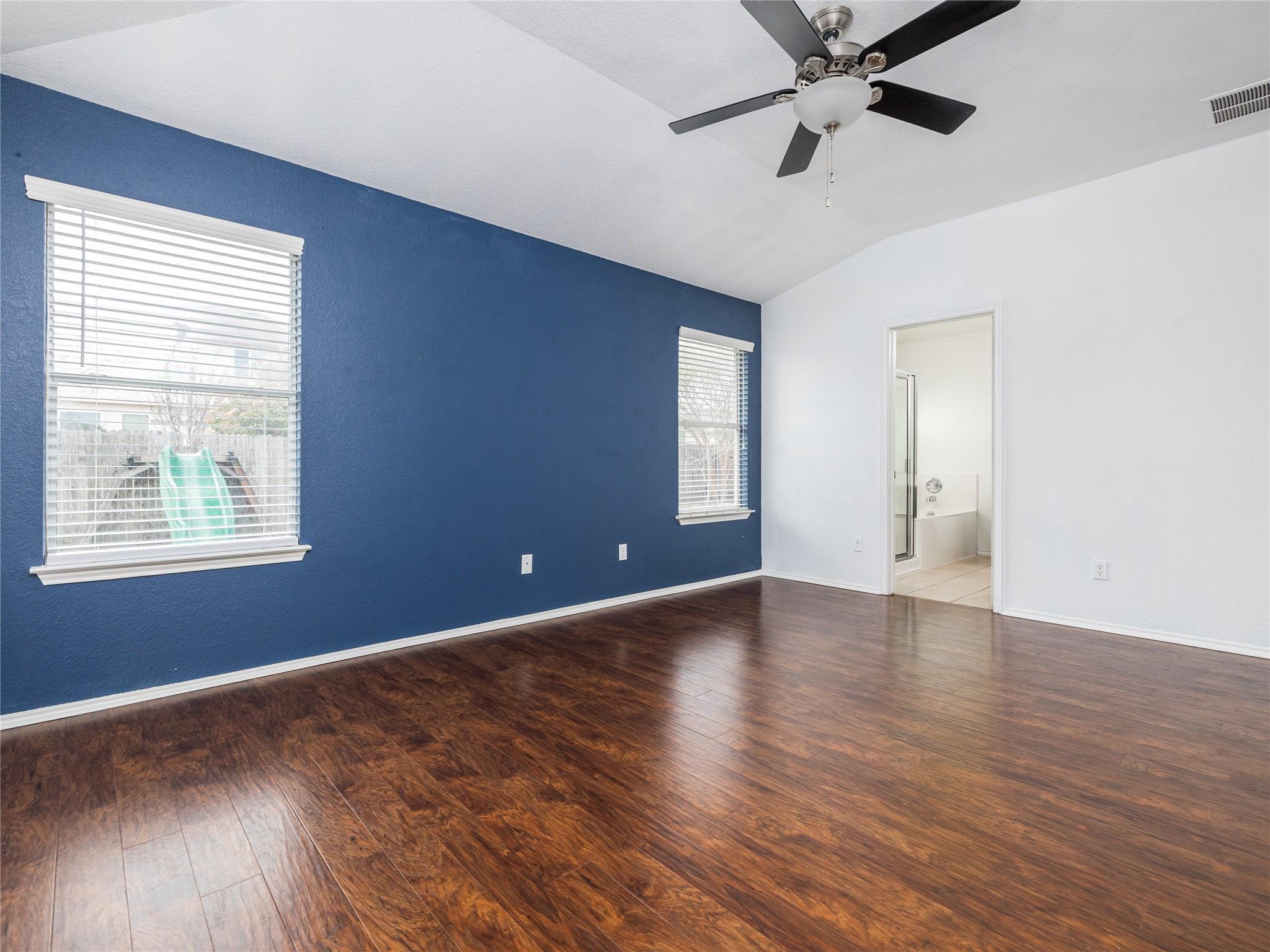 222 Killian Loop, Hutto, TX 78634