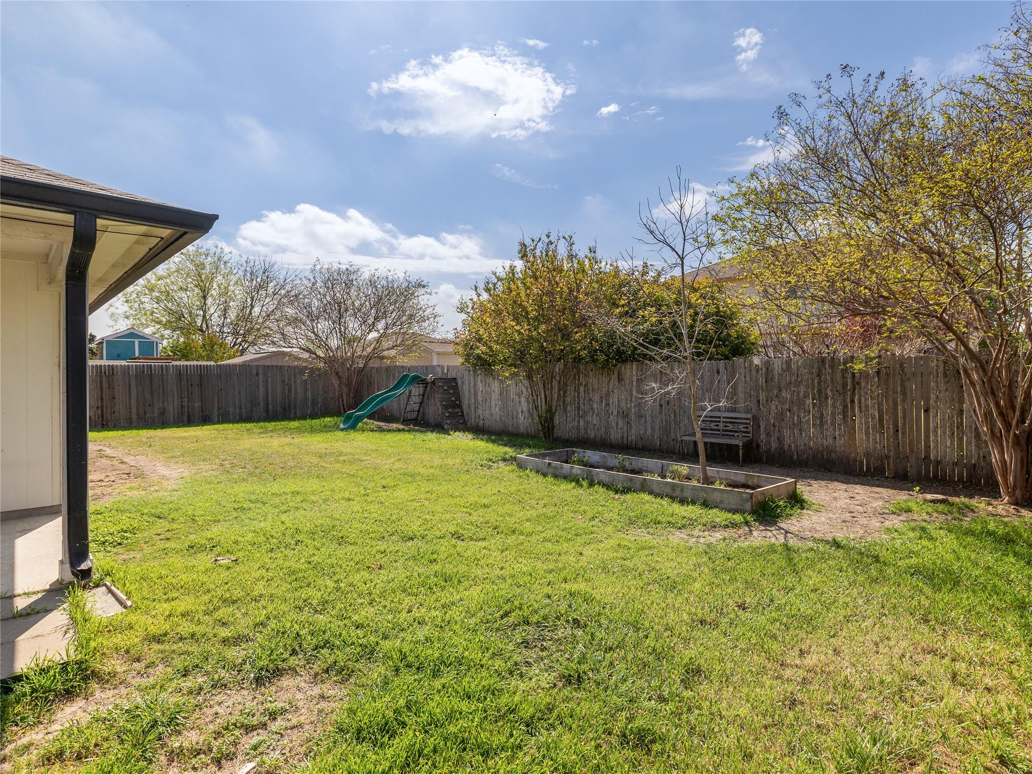 222 Killian Loop, Hutto, TX 78634