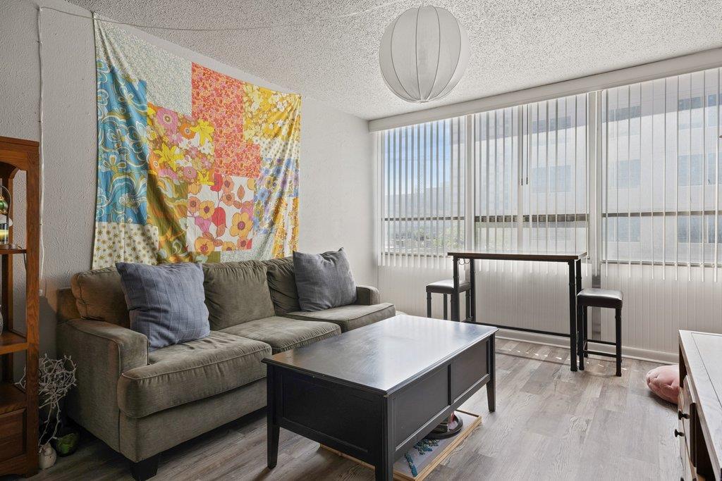 1800 Lavaca St # 207, Austin, TX 78701