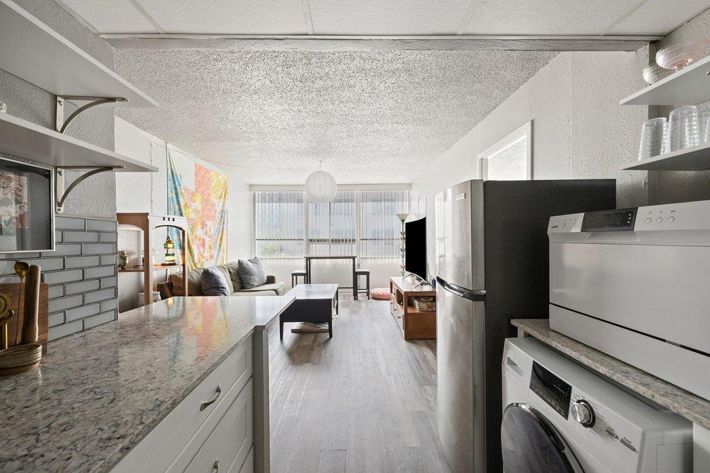 1800 Lavaca St # 207, Austin, TX 78701