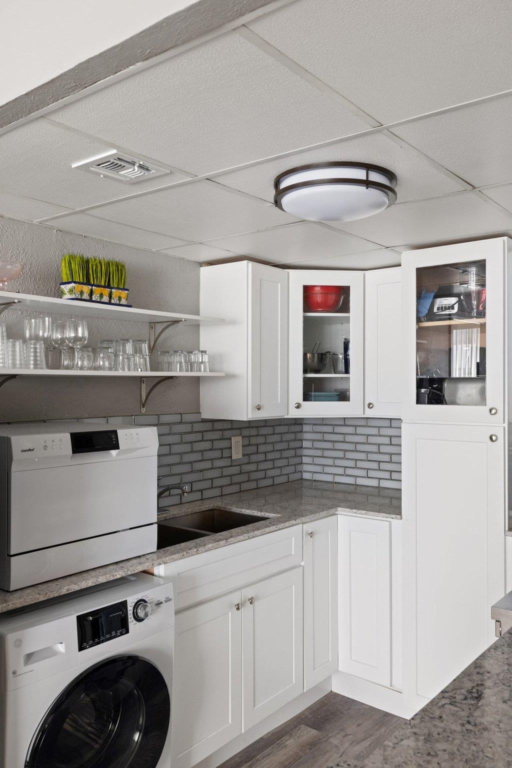 1800 Lavaca St # 207, Austin, TX 78701