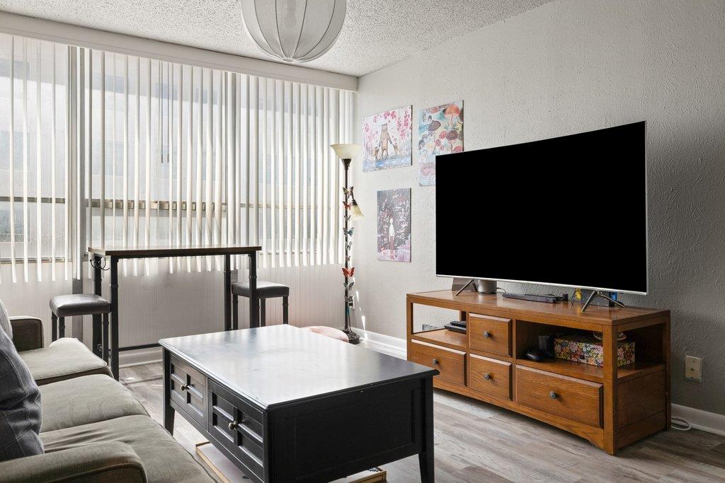 1800 Lavaca St # 207, Austin, TX 78701