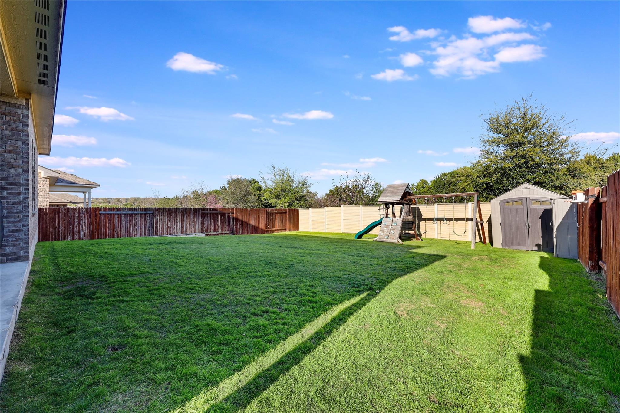 616 Sigourney Way, Leander, TX 78641