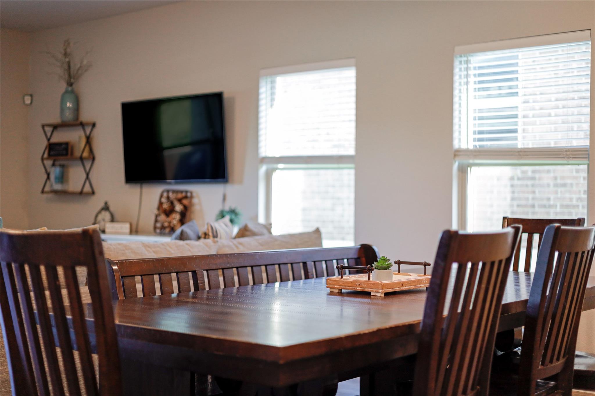 616 Sigourney Way, Leander, TX 78641