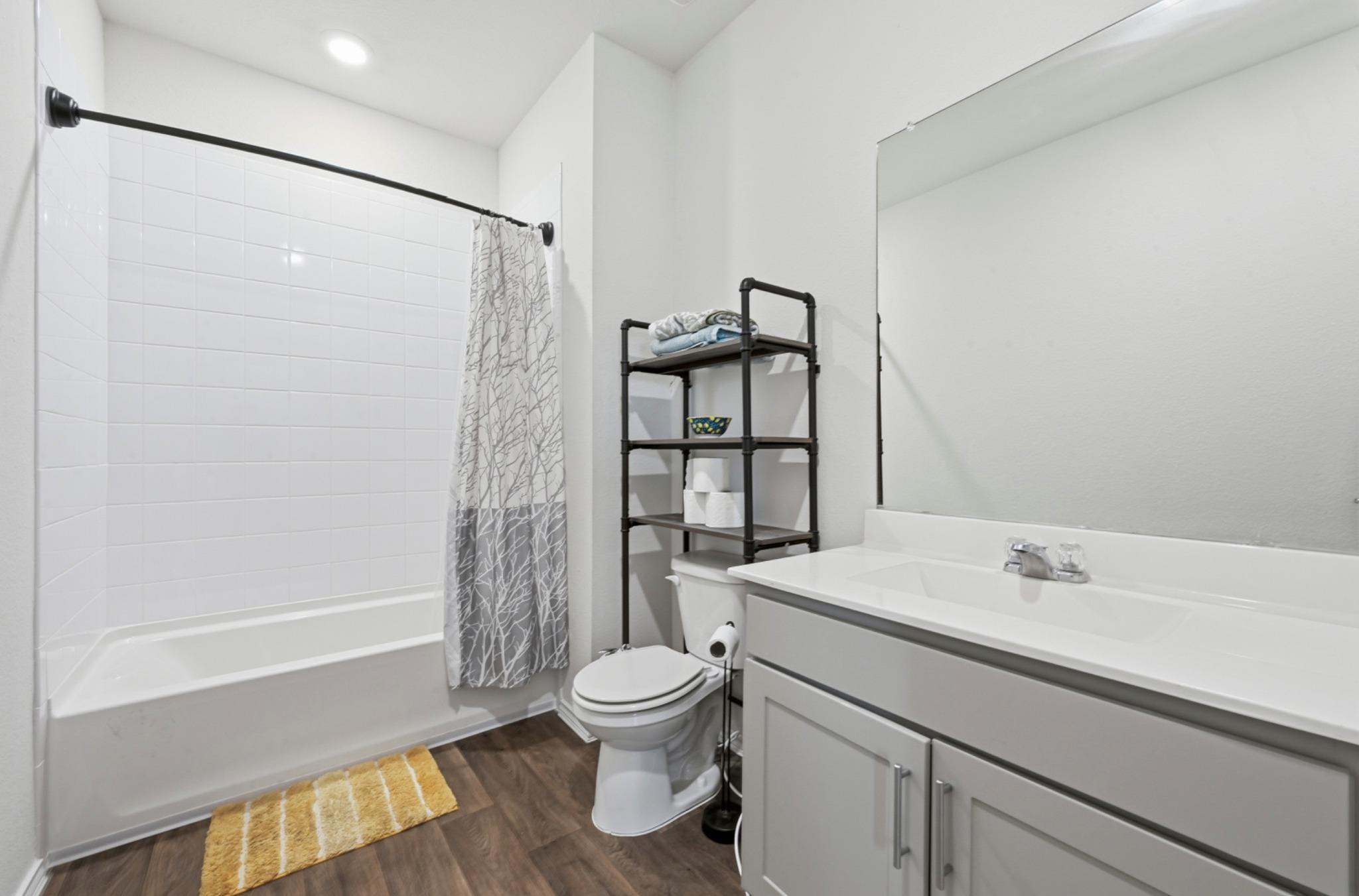 162 Euclid Ln, Kyle, TX 78640