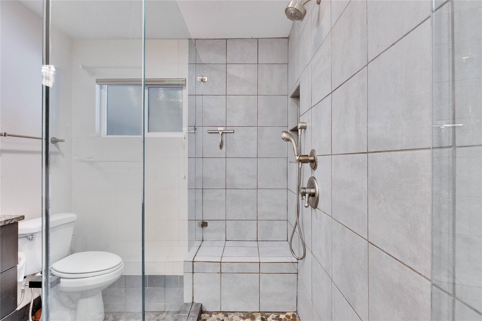 1200 Choquette Dr, Austin, TX 78757