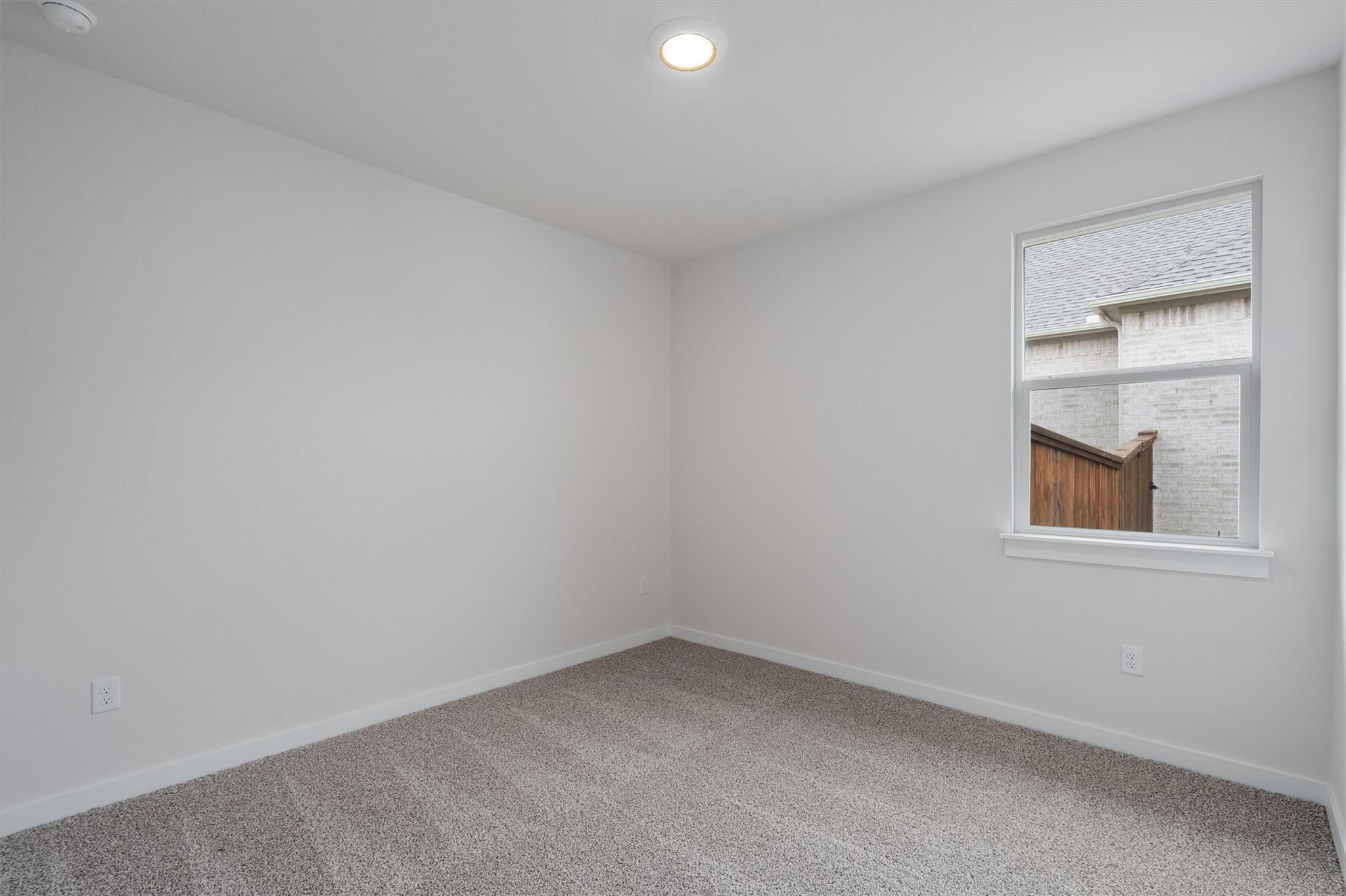 305 Barton Run Dr, Georgetown, TX 78628