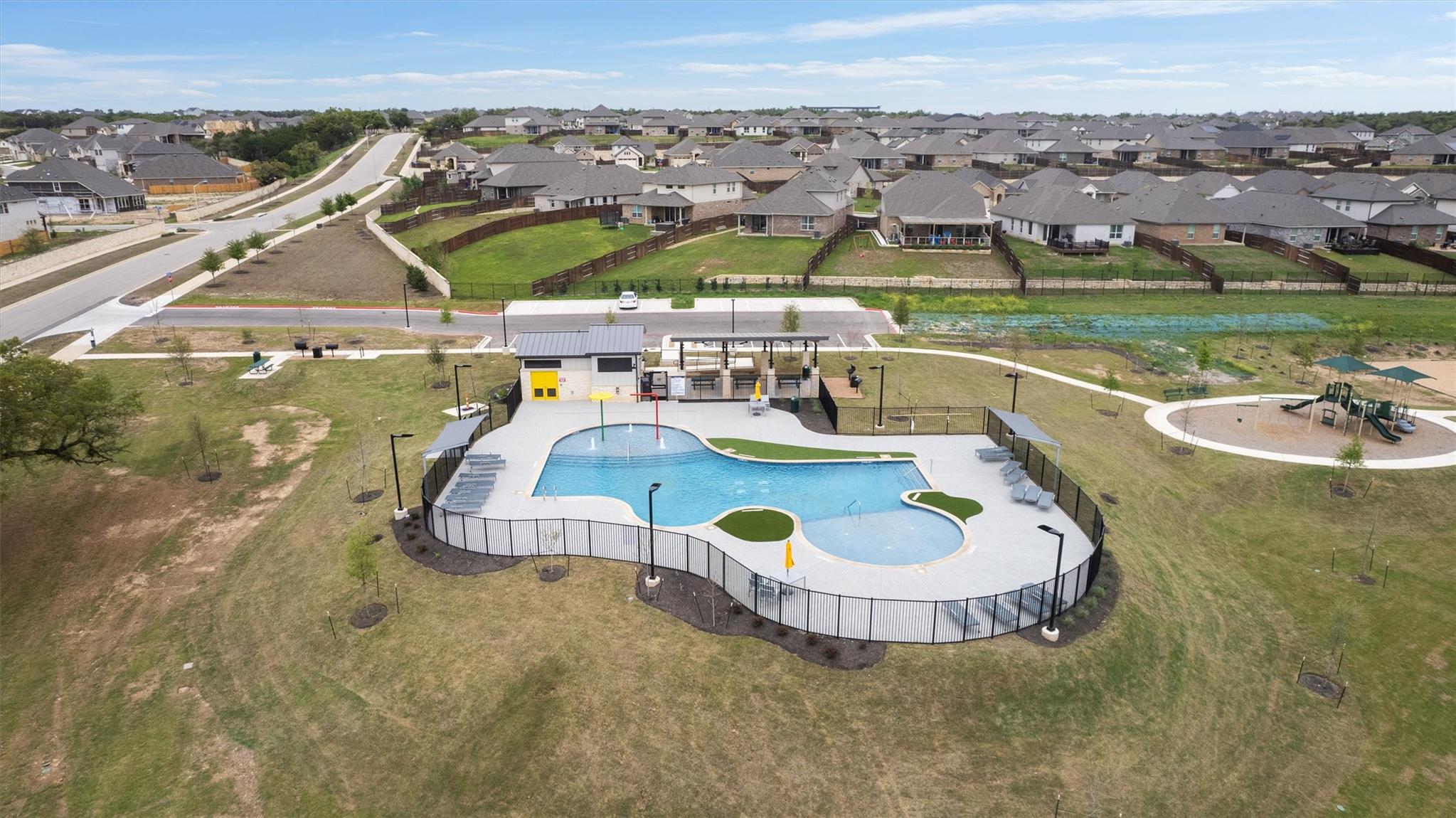 305 Barton Run Dr, Georgetown, TX 78628