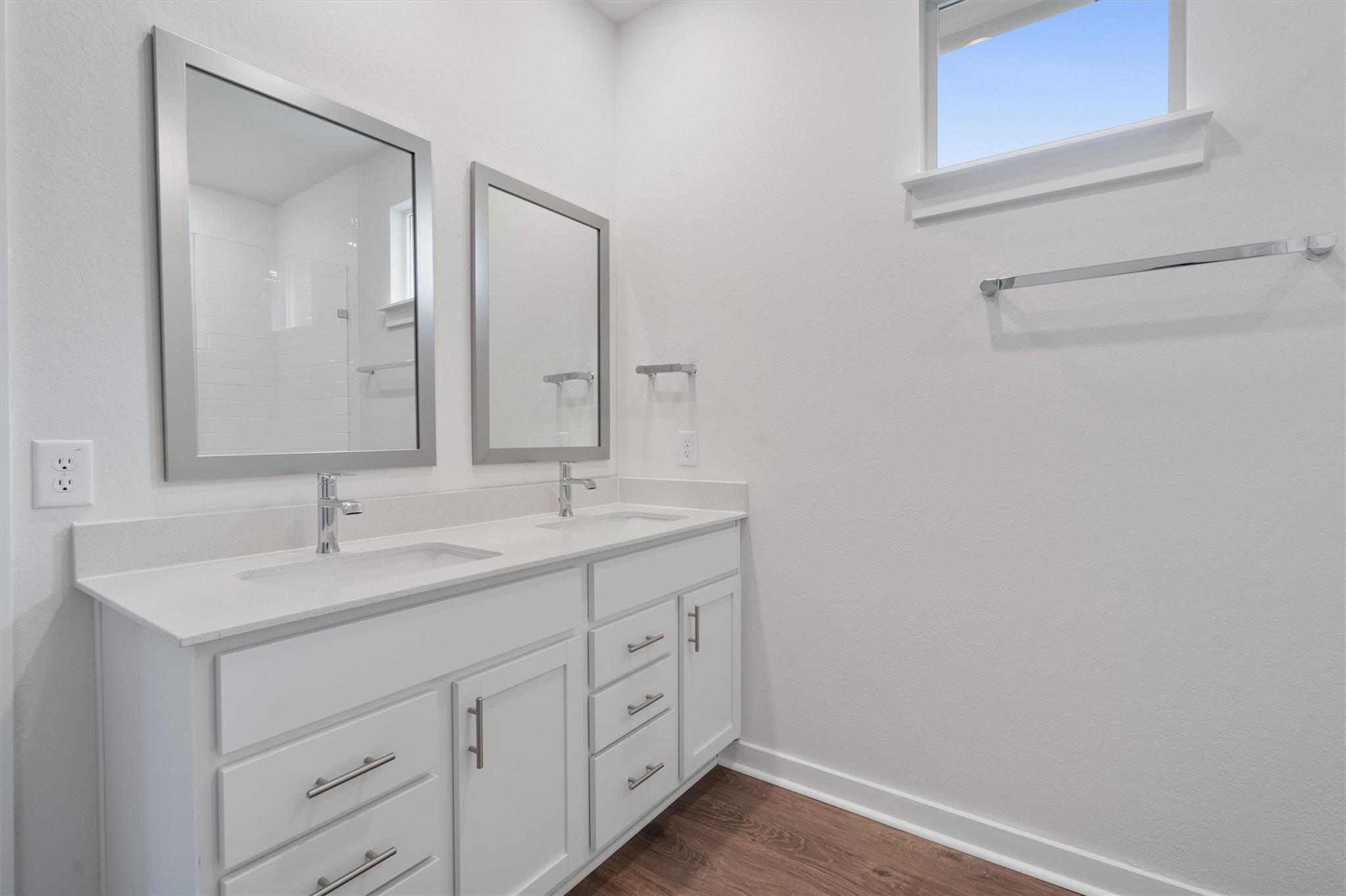 305 Barton Run Dr, Georgetown, TX 78628